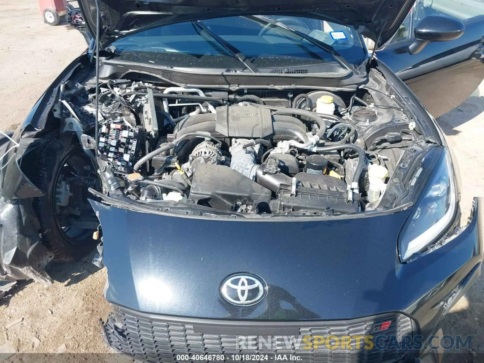 10 fotografías del automóvil dañado JF1ZNBC10N8756919 TOYOTA GR86 2022