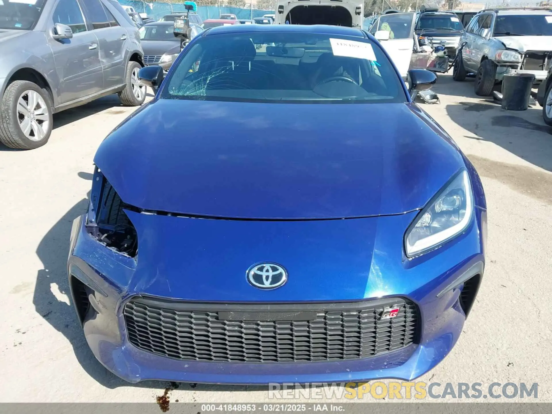 13 fotografías del automóvil dañado JF1ZNBC11N8751342 TOYOTA GR86 2022