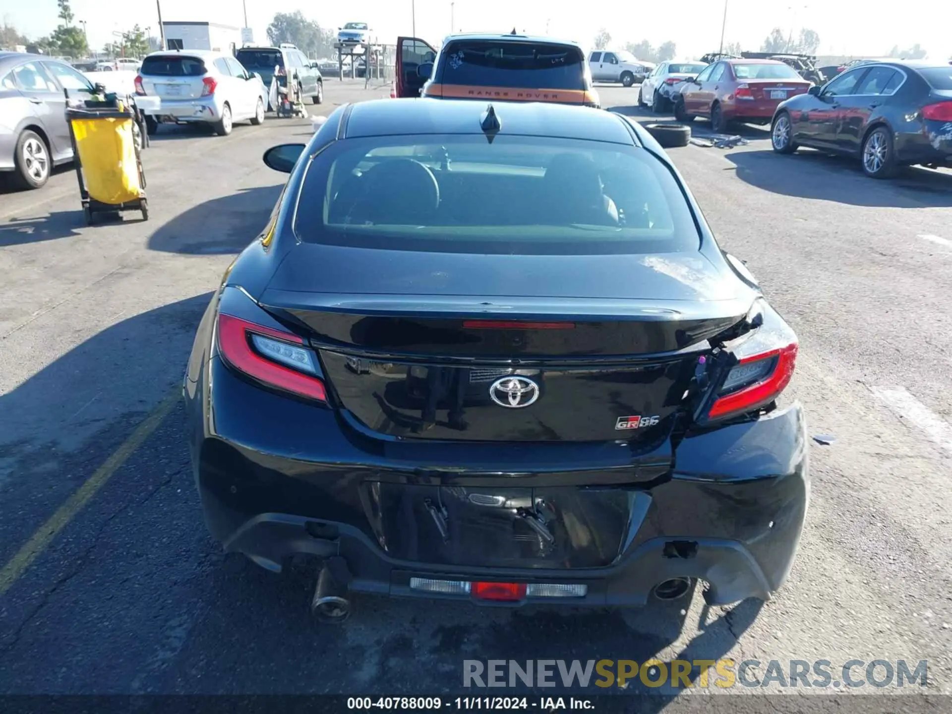 16 fotografías del automóvil dañado JF1ZNBC18N8756327 TOYOTA GR86 2022