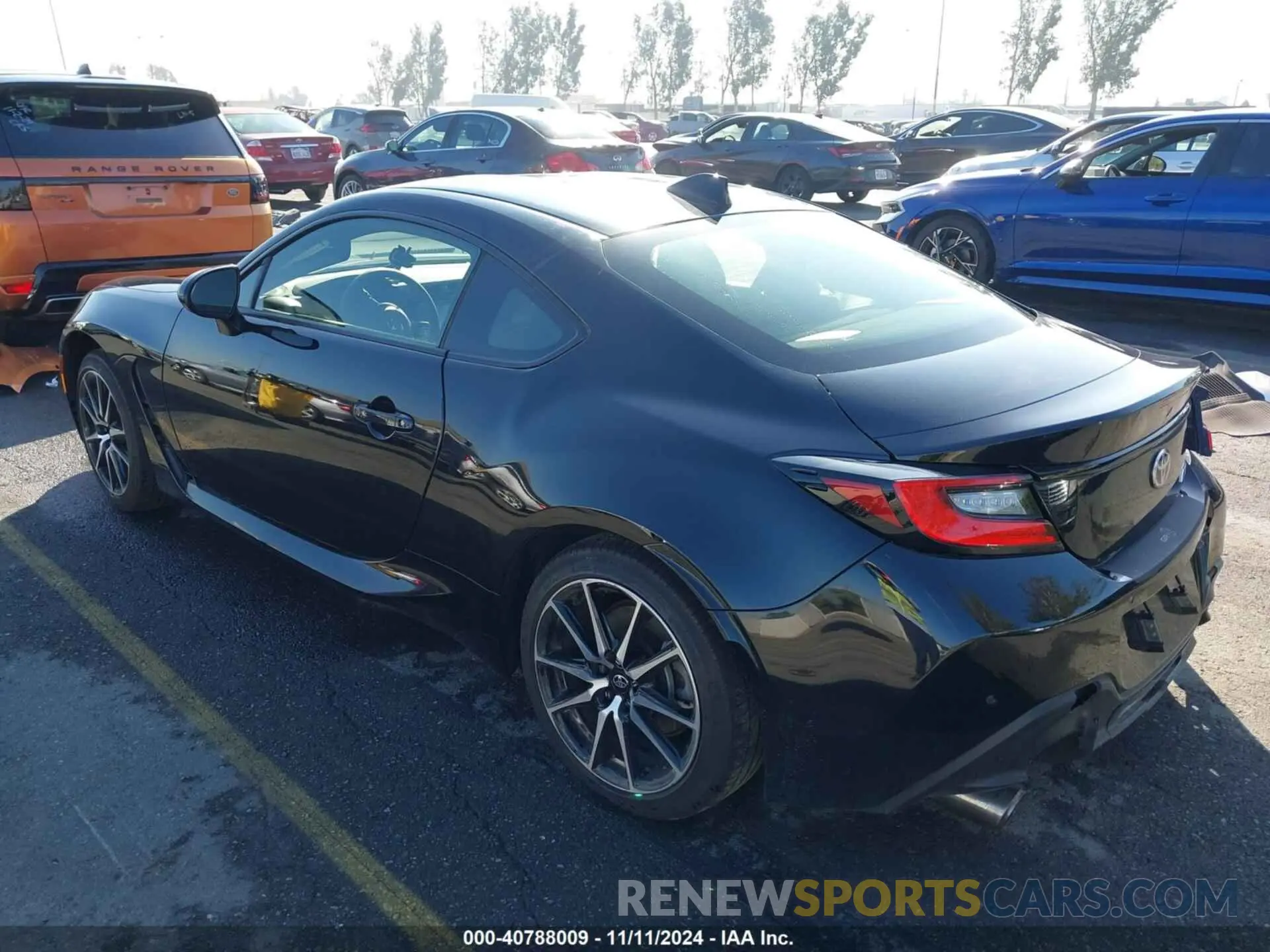 3 fotografías del automóvil dañado JF1ZNBC18N8756327 TOYOTA GR86 2022