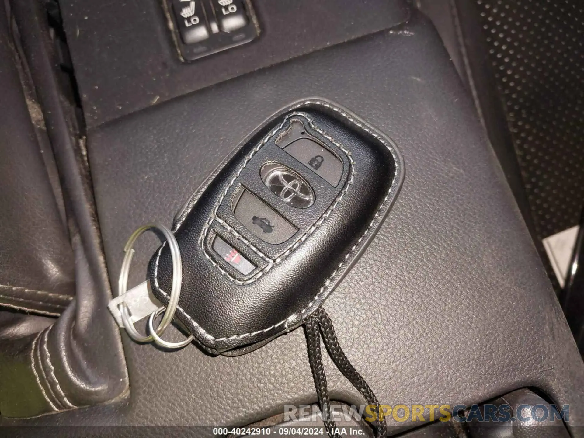11 fotografías del automóvil dañado JF1ZNBE14N9757174 TOYOTA GR86 2022