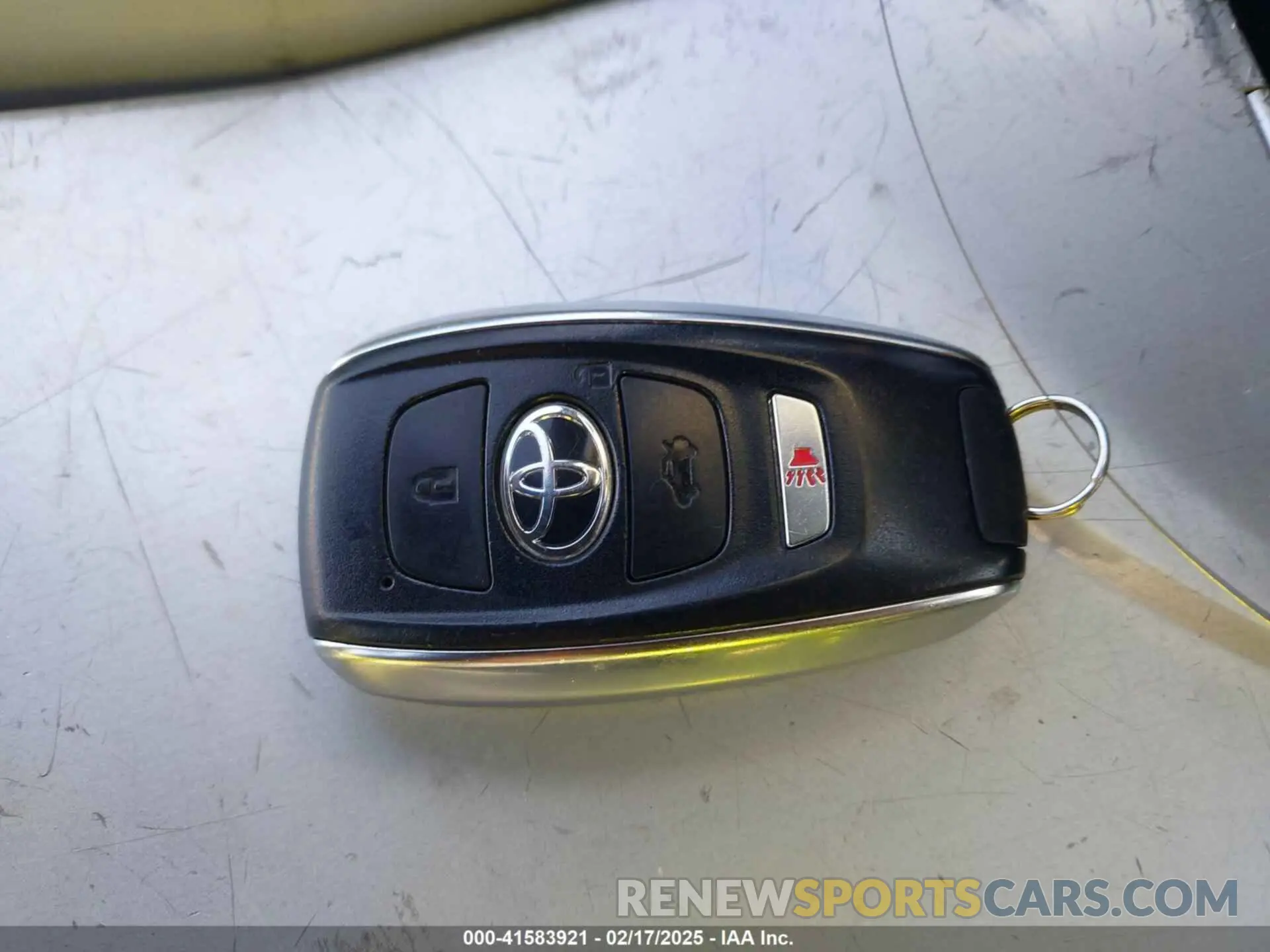 11 fotografías del automóvil dañado JF1ZNBE16N9754566 TOYOTA GR86 2022