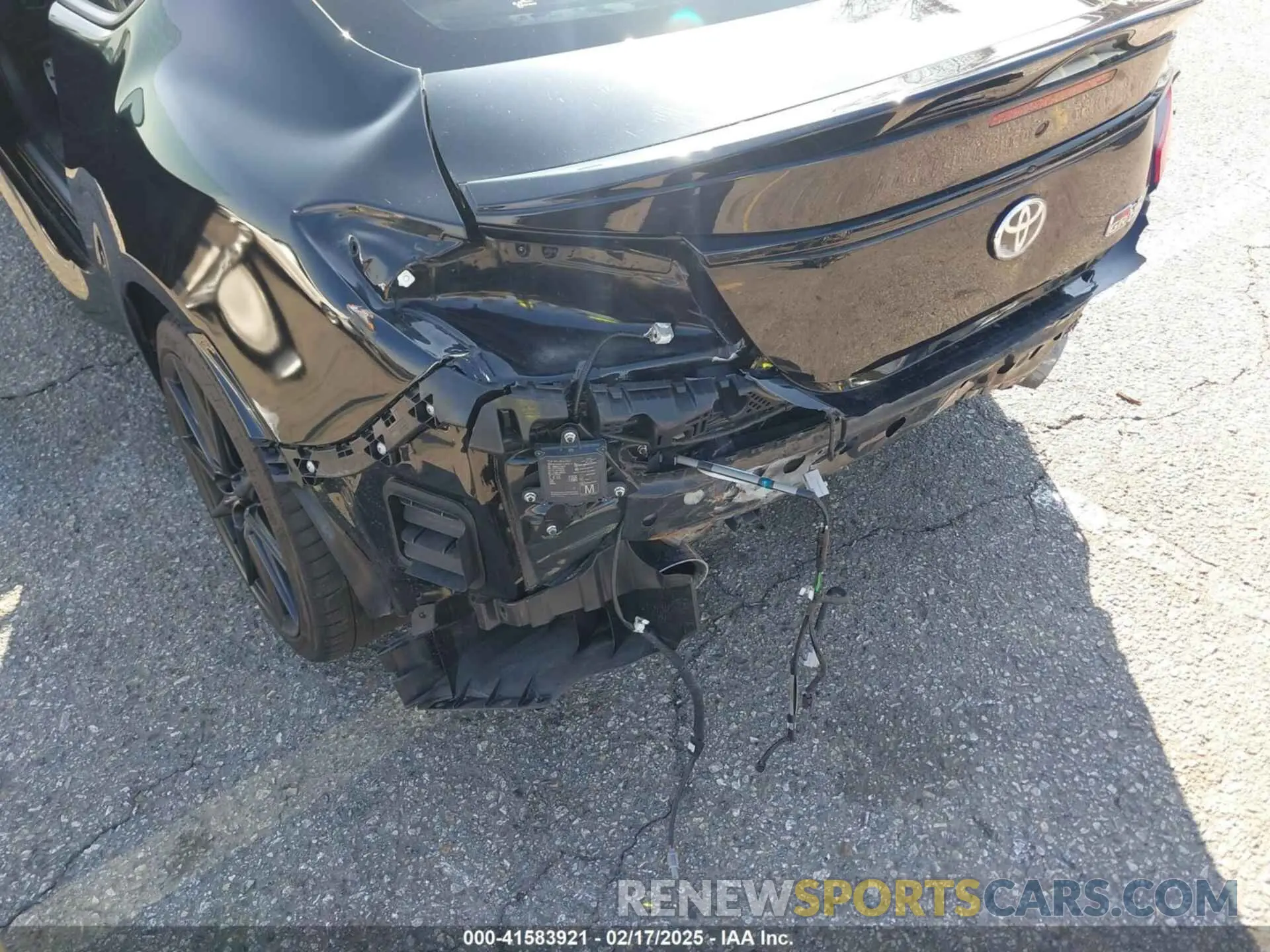 6 fotografías del automóvil dañado JF1ZNBE16N9754566 TOYOTA GR86 2022