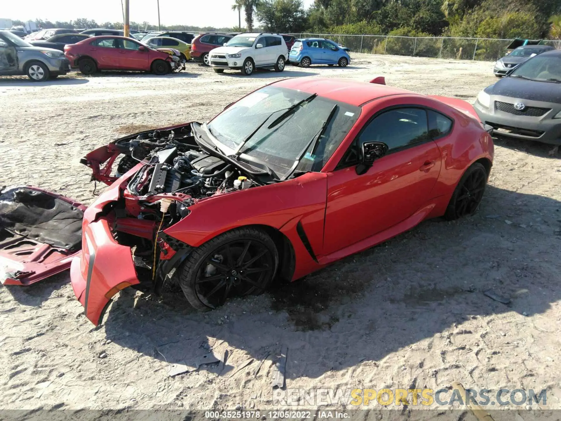 2 fotografías del automóvil dañado JF1ZNBF14N8750035 TOYOTA GR86 2022