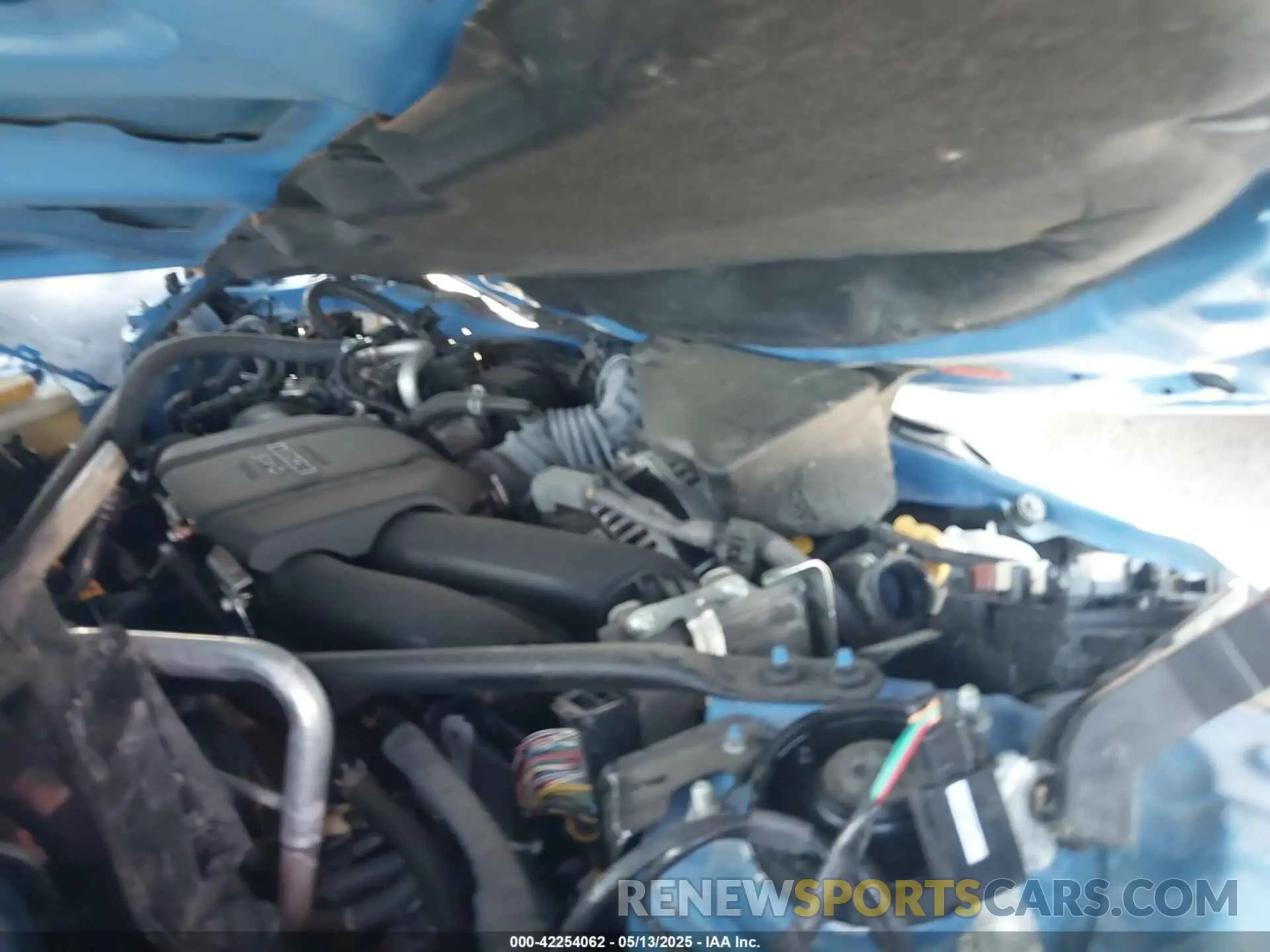 10 fotografías del automóvil dañado JF1ZNBF14N8752612 TOYOTA GR86 2022