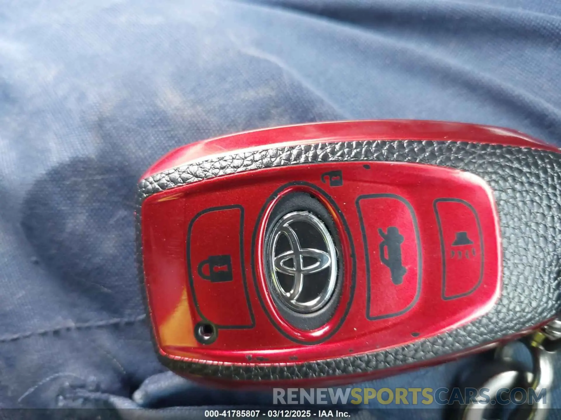 11 fotografías del automóvil dañado JF1ZNBF17N8754578 TOYOTA GR86 2022