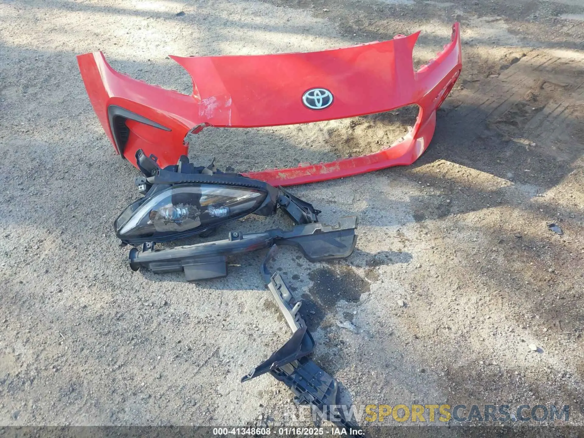 12 fotografías del automóvil dañado JF1ZNBC12P8754012 TOYOTA GR86 2023