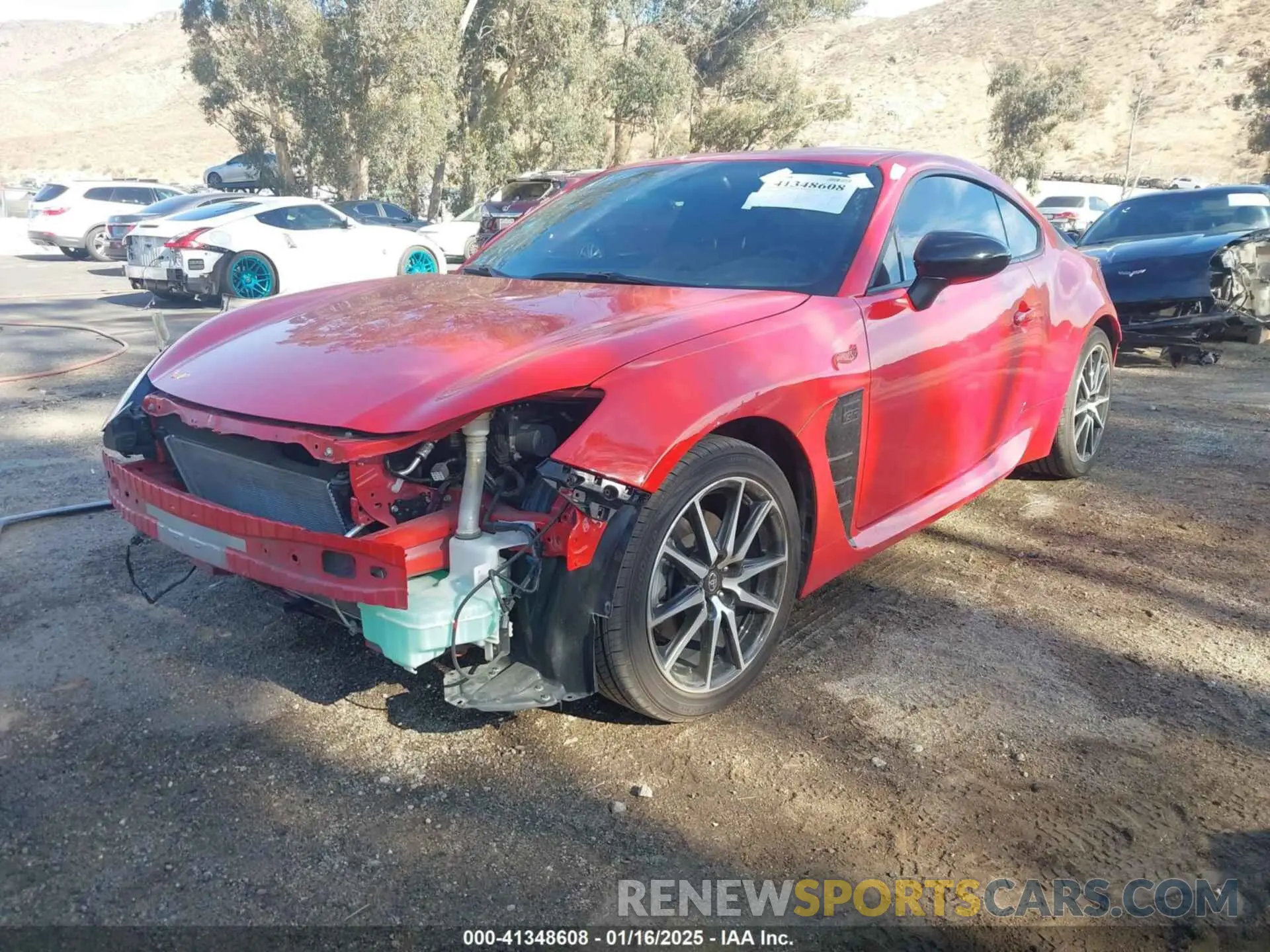2 fotografías del automóvil dañado JF1ZNBC12P8754012 TOYOTA GR86 2023