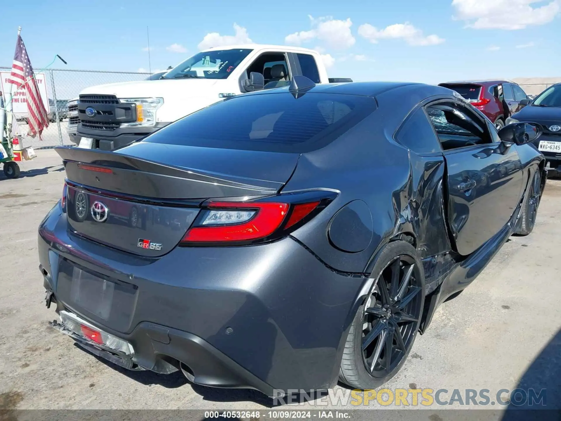 17 fotografías del automóvil dañado JF1ZNBF16P8763999 TOYOTA GR86 2023