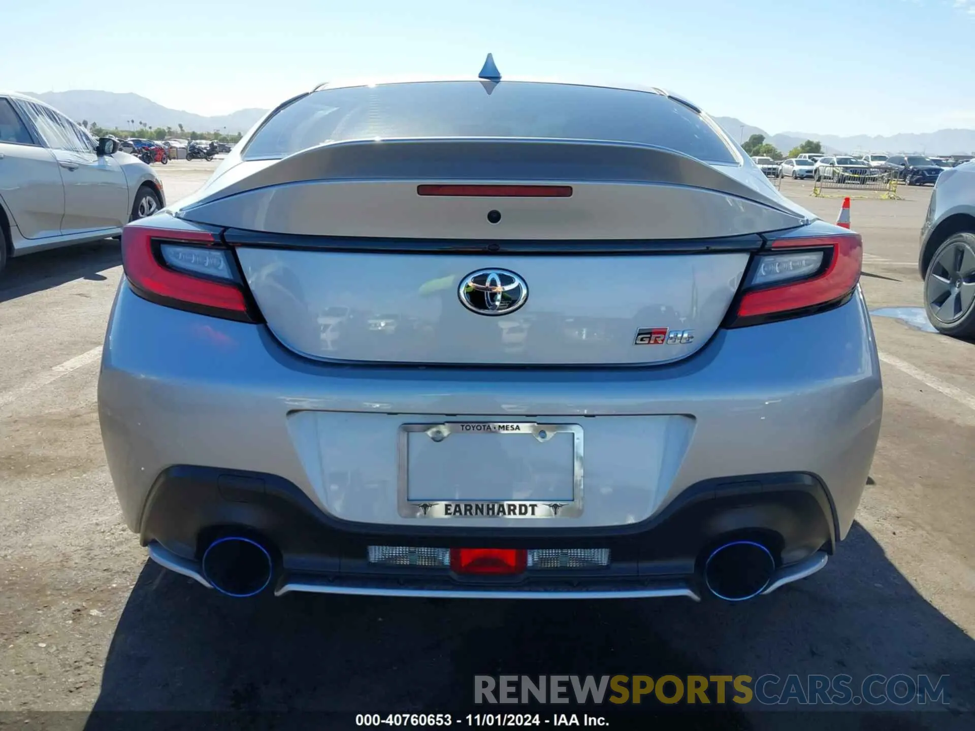16 fotografías del automóvil dañado JF1ZNBE14R9753518 TOYOTA GR86 2024