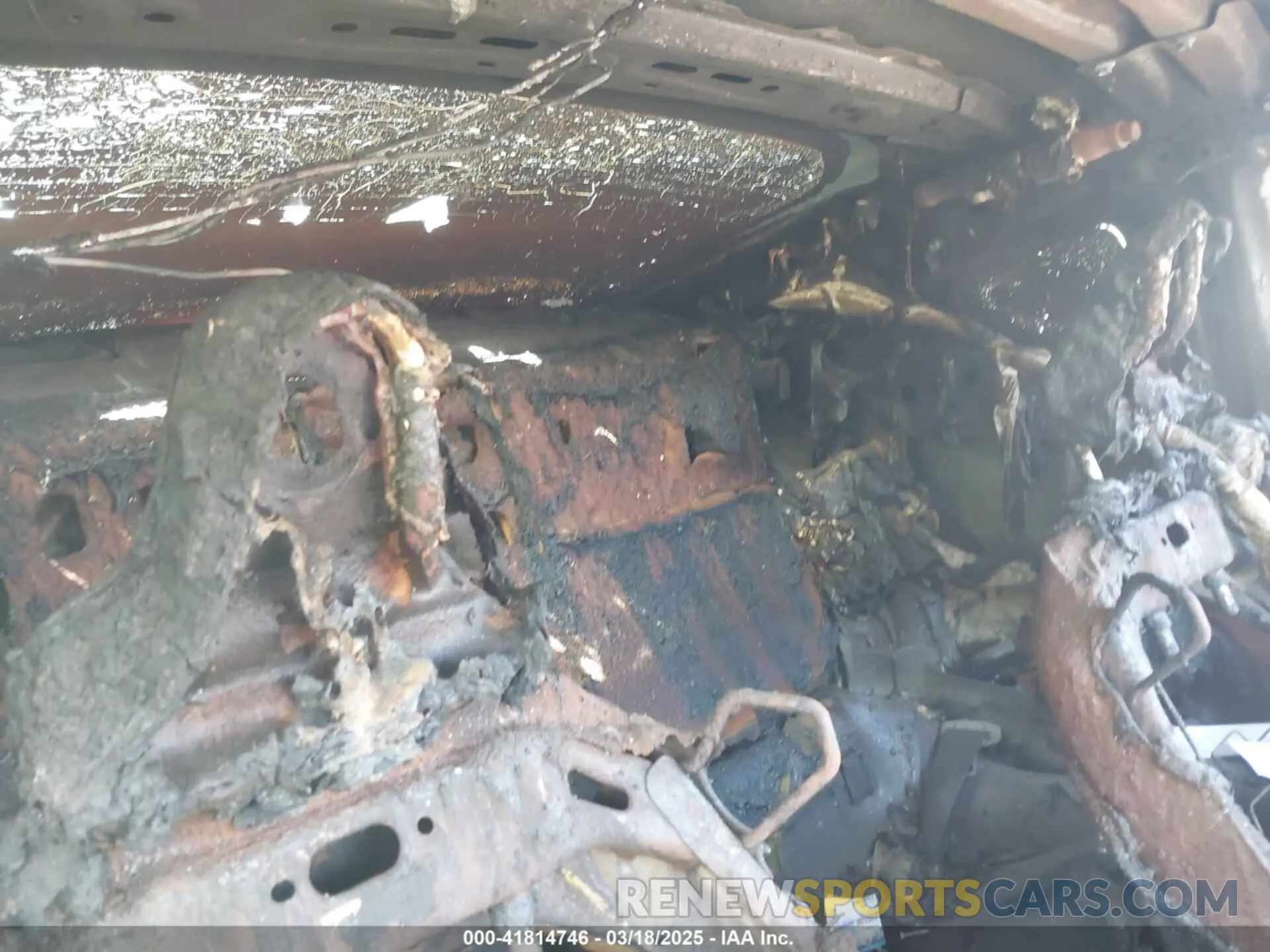 8 fotografías del automóvil dañado JF1ZNBE16R9750877 TOYOTA GR86 2024
