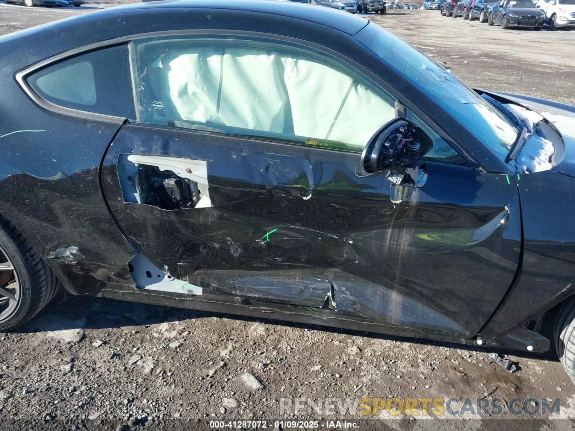 17 fotografías del automóvil dañado JF1ZNBE18R8752426 TOYOTA GR86 2024