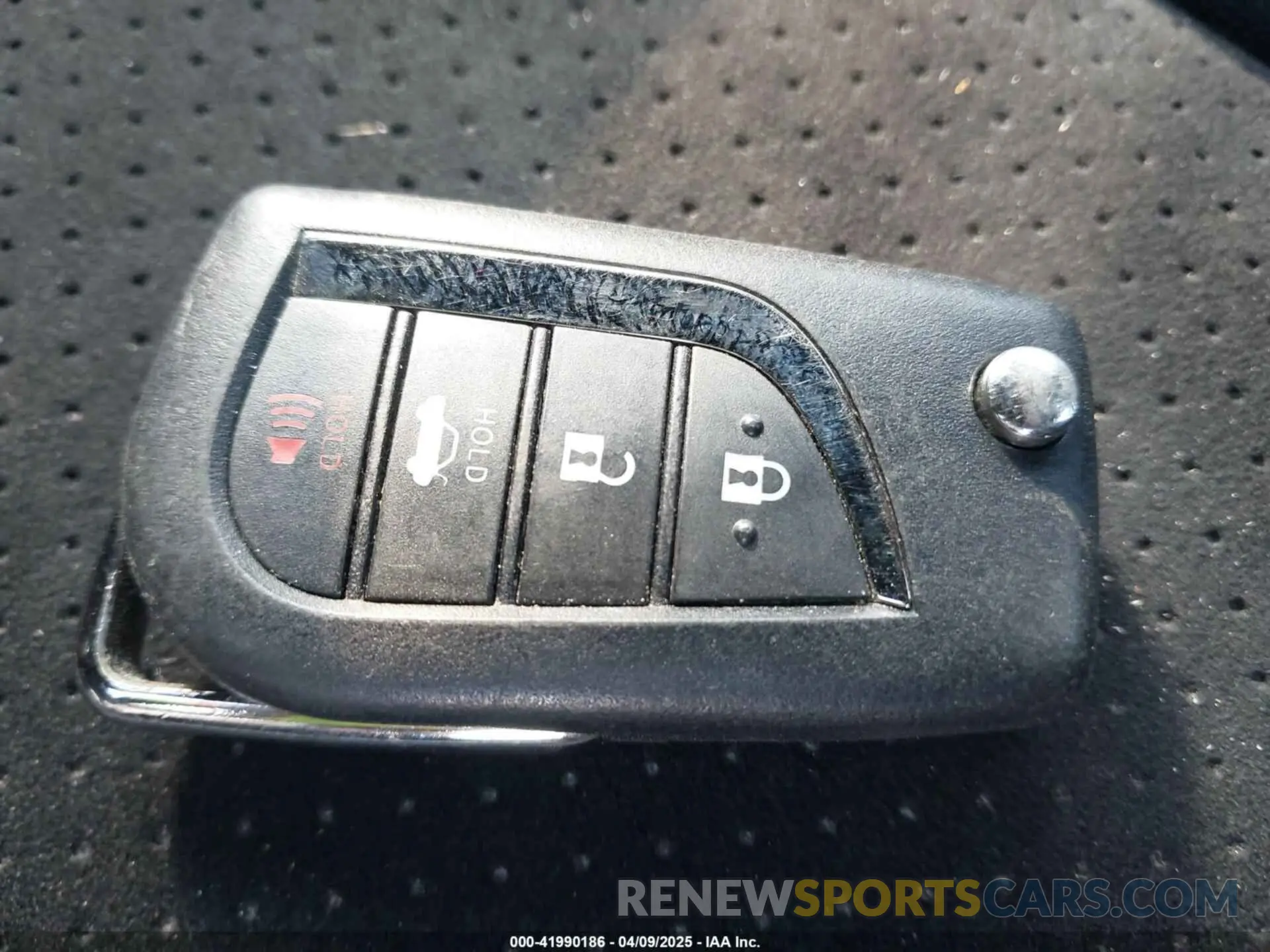 11 fotografías del automóvil dañado JF1ZNBE1XR8756803 TOYOTA GR86 2024