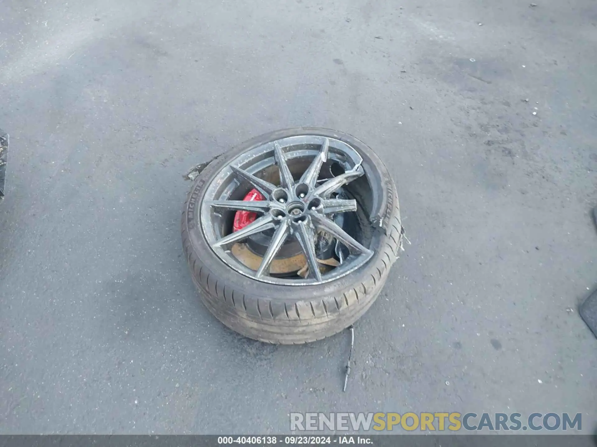 18 fotografías del automóvil dañado JF1ZNBM11R8752608 TOYOTA GR86 2024