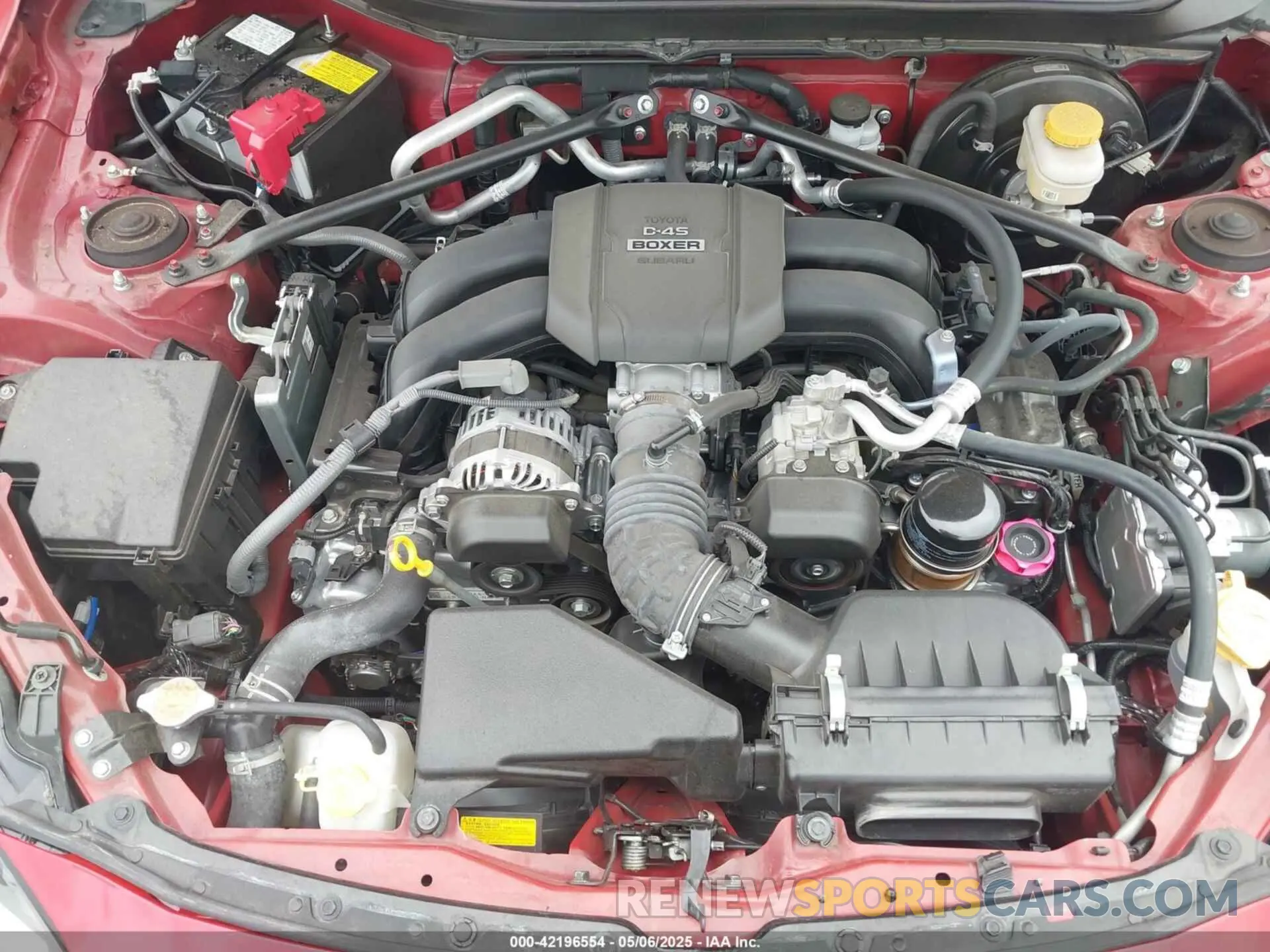 10 fotografías del automóvil dañado JF1ZNBM15R9750774 TOYOTA GR86 2024
