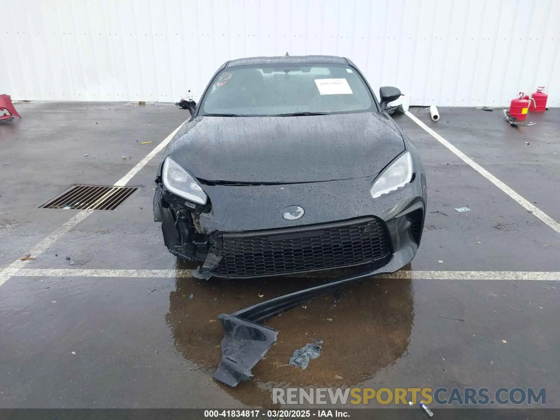 13 fotografías del automóvil dañado JF1ZNBE11S9752297 TOYOTA GR86 2025