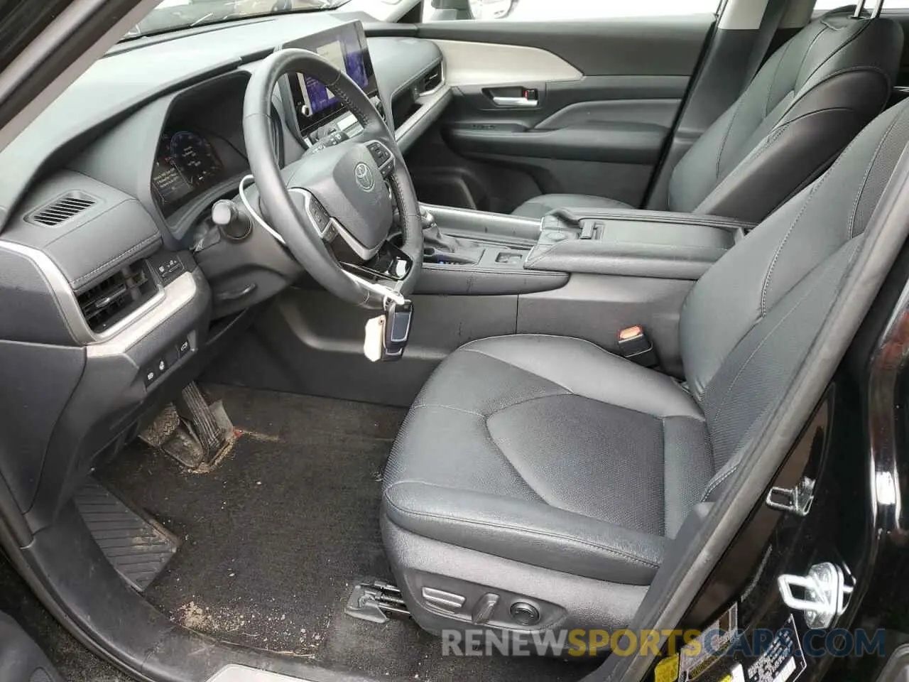 7 fotografías del automóvil dañado 5TDAAAB50RS019254 TOYOTA GRAND HIGH 2024