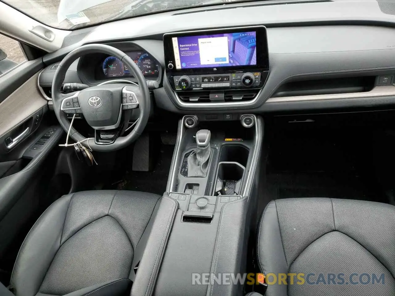 8 fotografías del automóvil dañado 5TDAAAB50RS019254 TOYOTA GRAND HIGH 2024