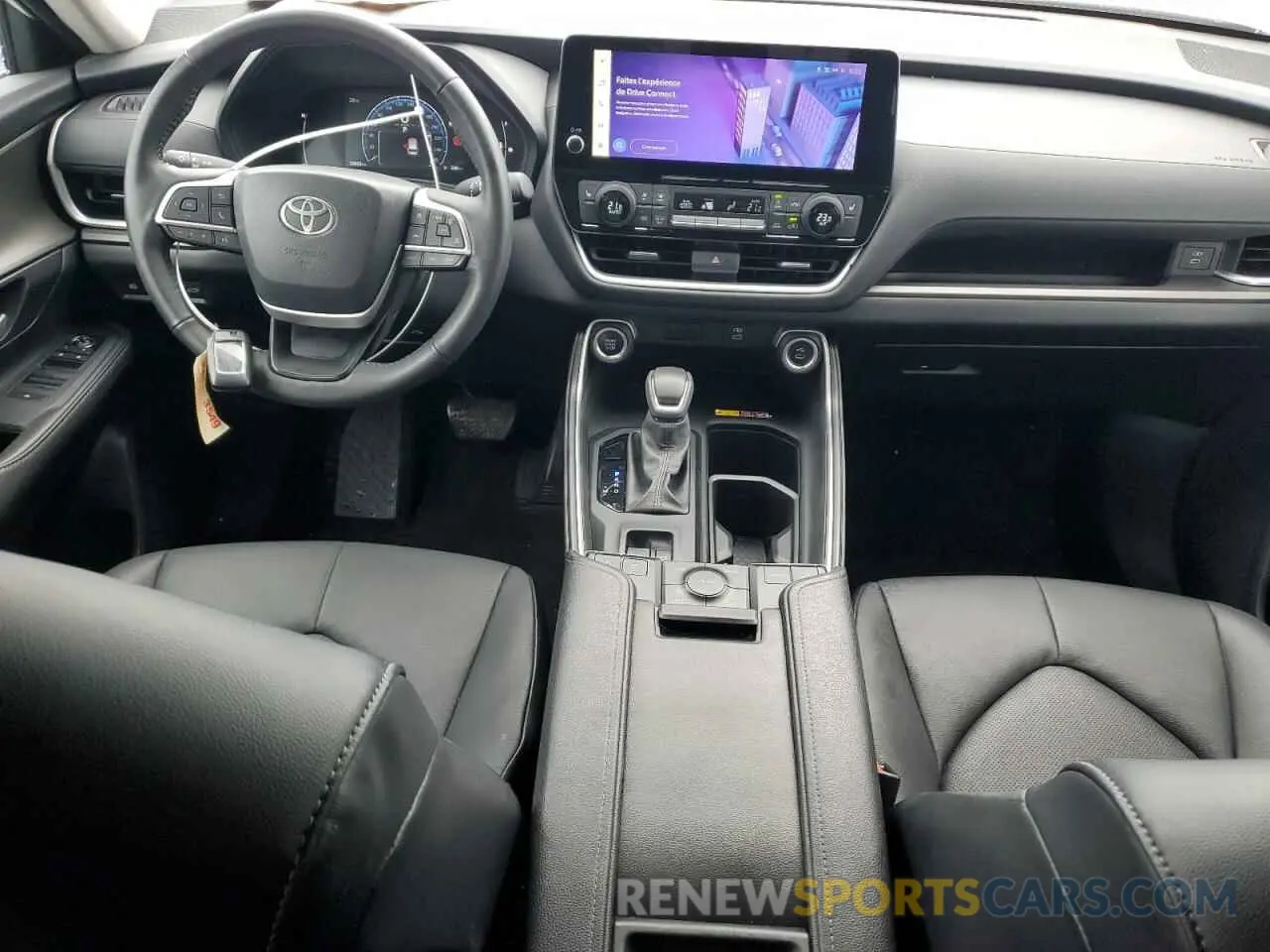 8 fotografías del automóvil dañado 5TDAAAB51RS012989 TOYOTA GRAND HIGH 2024