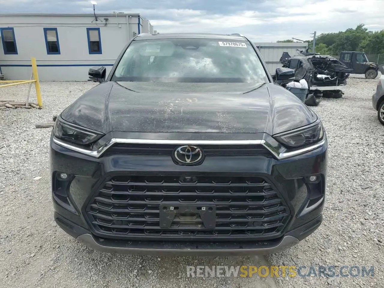 5 fotografías del automóvil dañado 5TDAAAB51RS033177 TOYOTA GRAND HIGH 2024