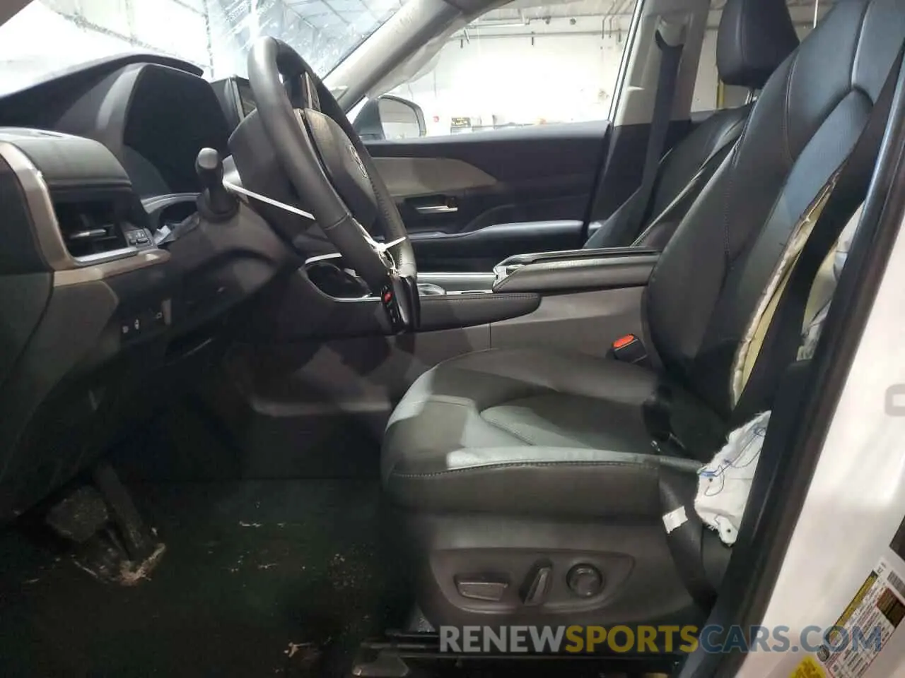 7 fotografías del automóvil dañado 5TDAAAB52RS066799 TOYOTA GRAND HIGH 2024