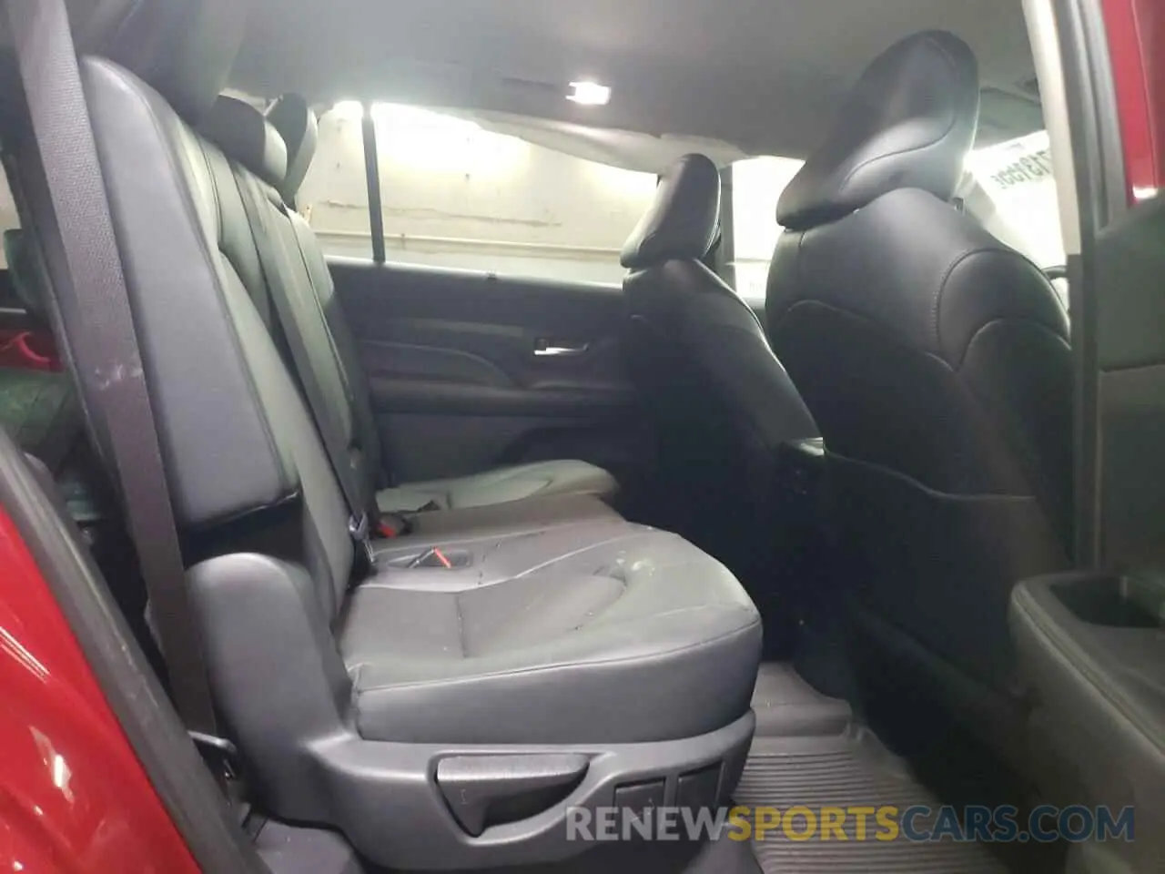 10 fotografías del automóvil dañado 5TDAAAB53RS022021 TOYOTA GRAND HIGH 2024