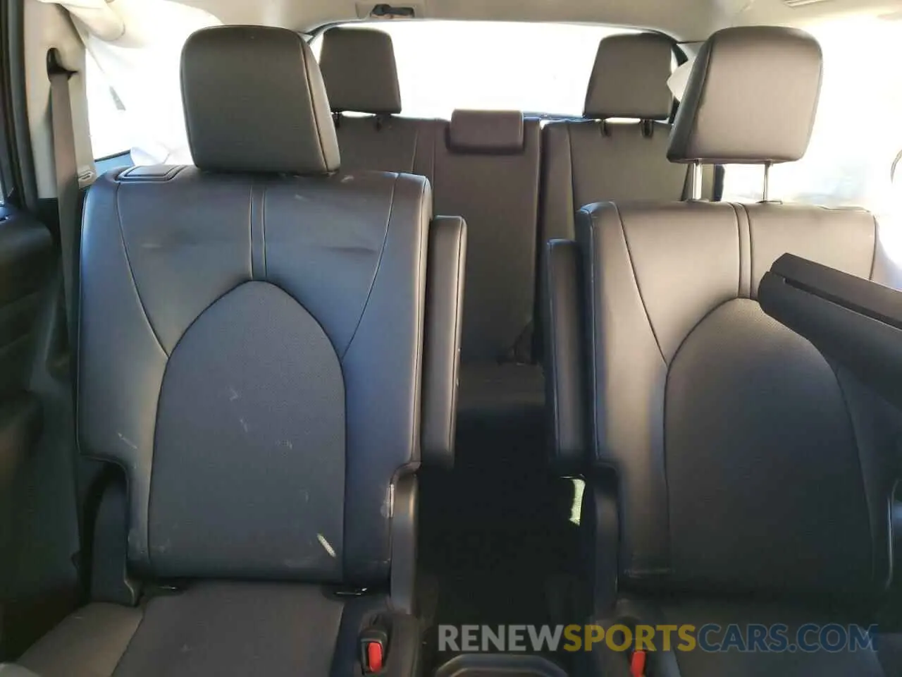 10 fotografías del automóvil dañado 5TDAAAB54RS055108 TOYOTA GRAND HIGH 2024