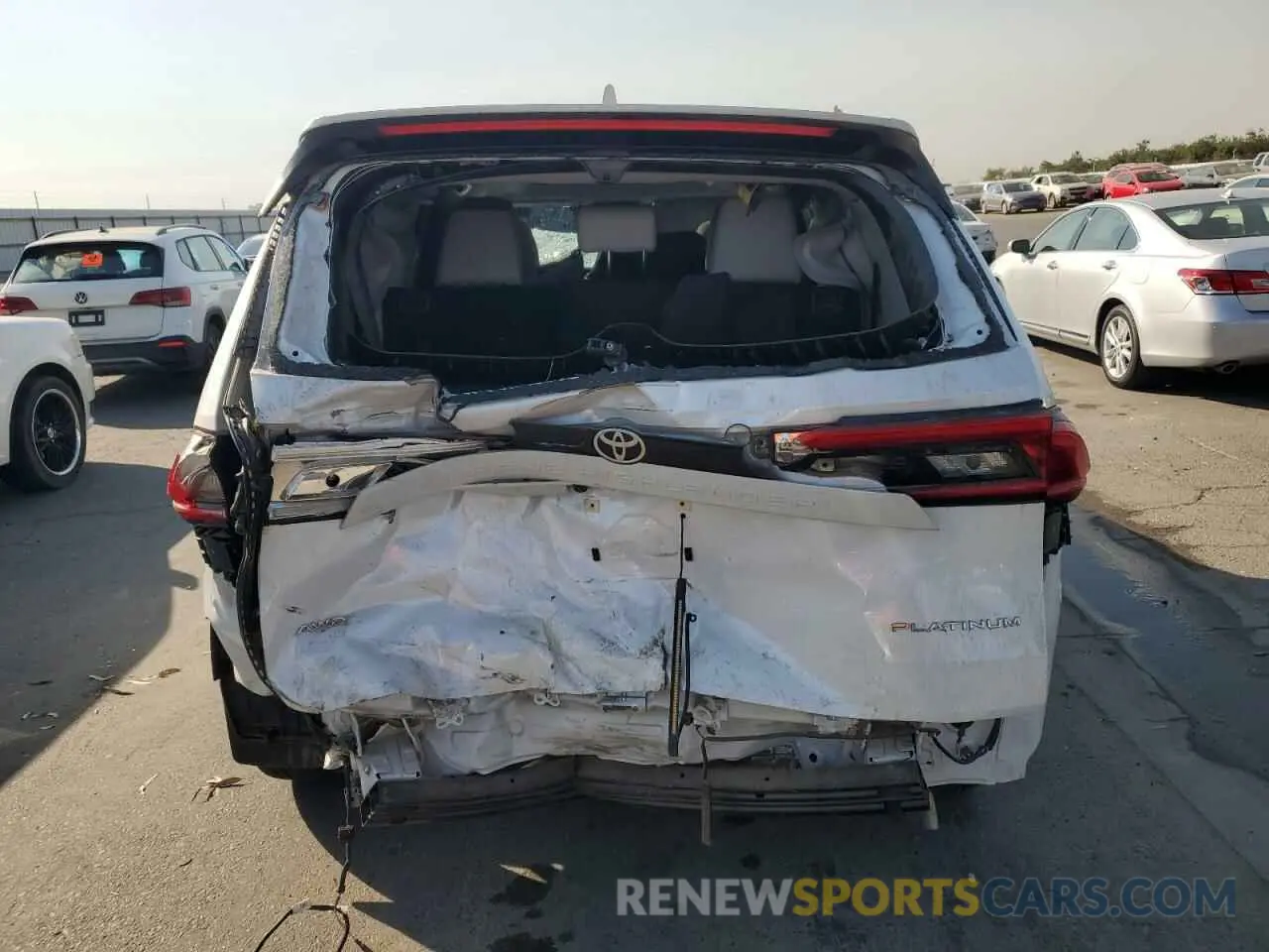 6 fotografías del automóvil dañado 5TDAAAB55RS017080 TOYOTA GRAND HIGH 2024