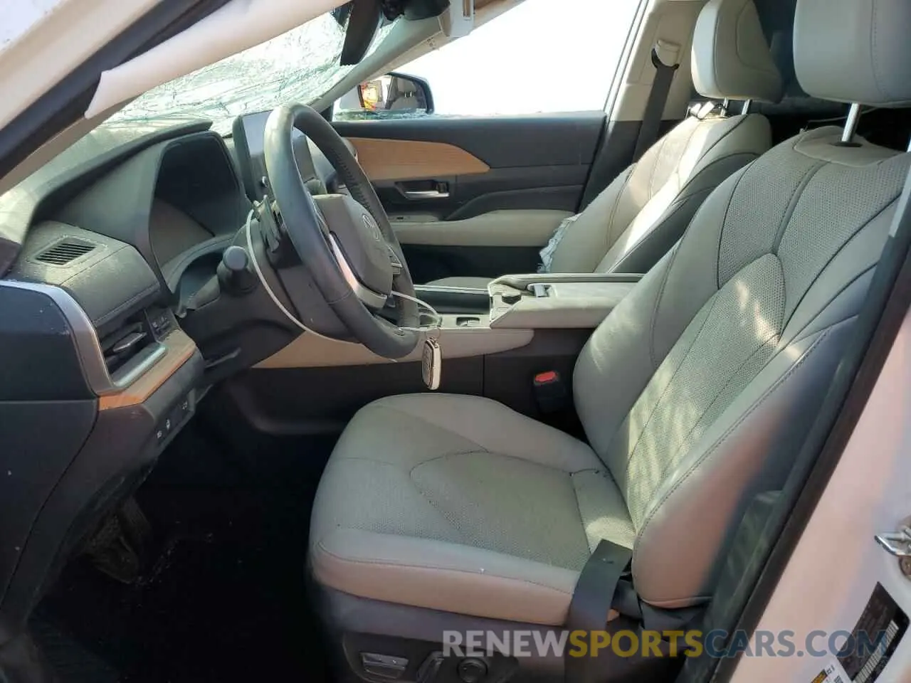 7 fotografías del automóvil dañado 5TDAAAB55RS017080 TOYOTA GRAND HIGH 2024