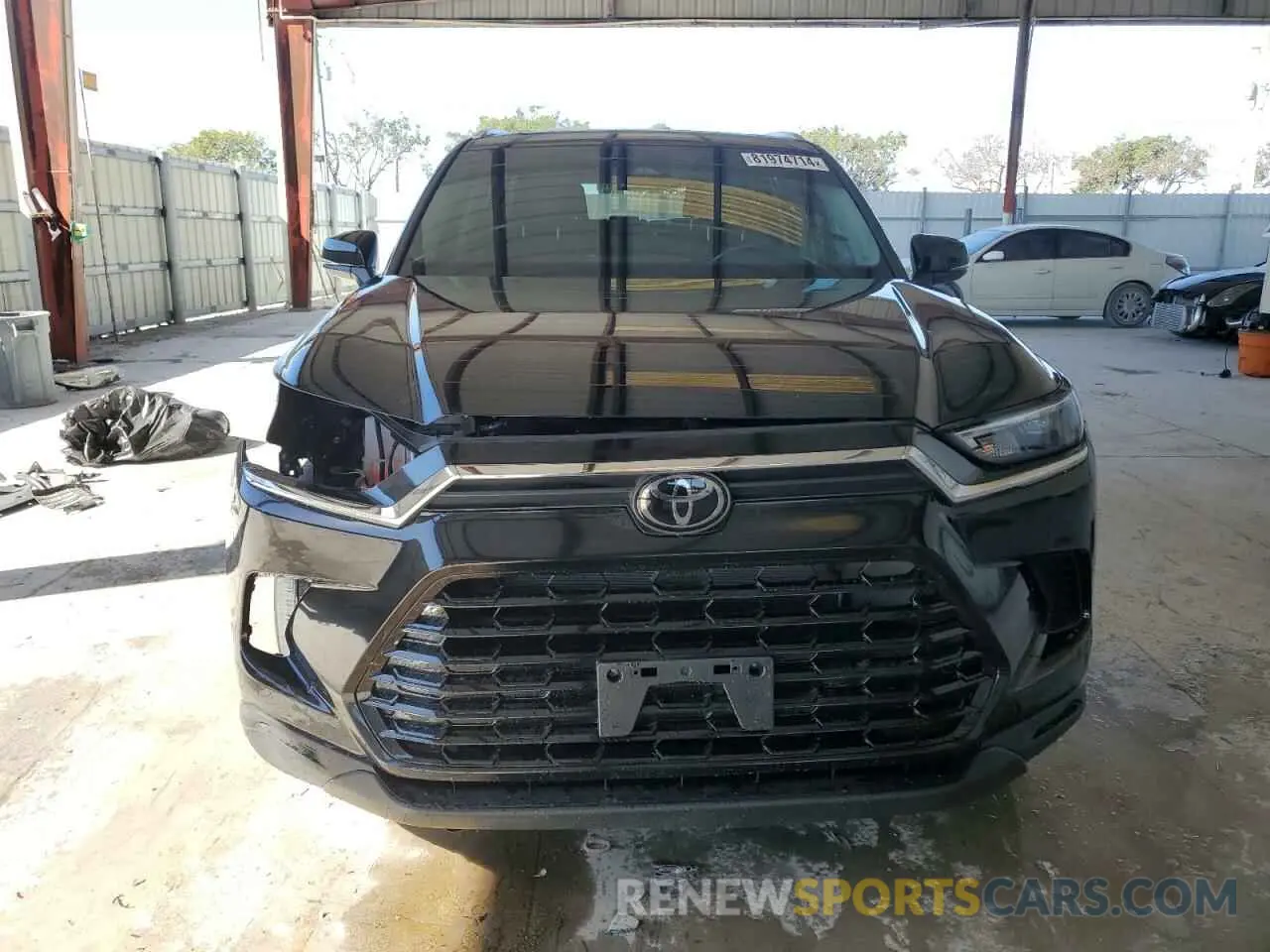 5 fotografías del automóvil dañado 5TDAAAB57RS014438 TOYOTA GRAND HIGH 2024