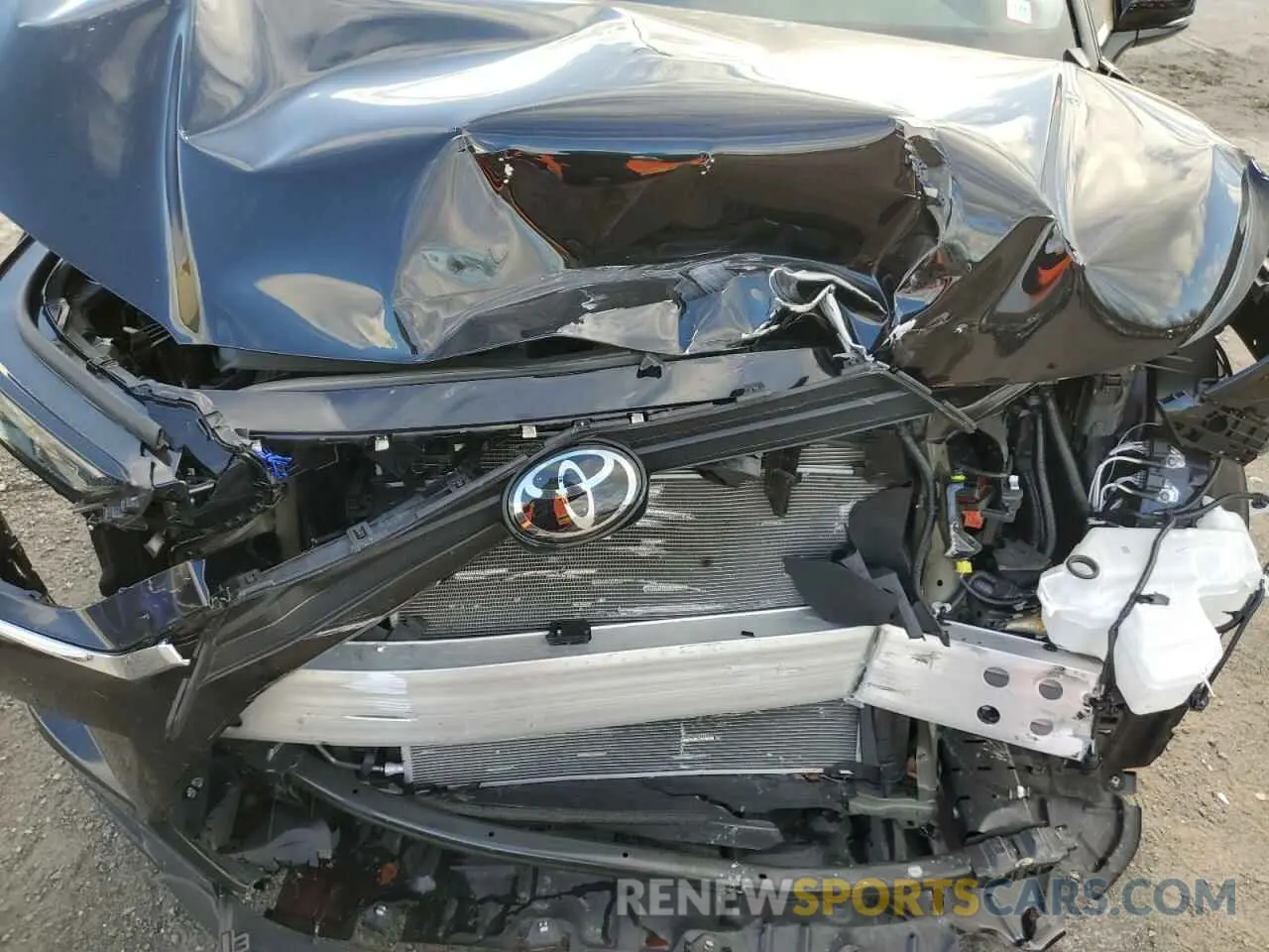 12 fotografías del automóvil dañado 5TDAAAB5XRS000937 TOYOTA GRAND HIGH 2024
