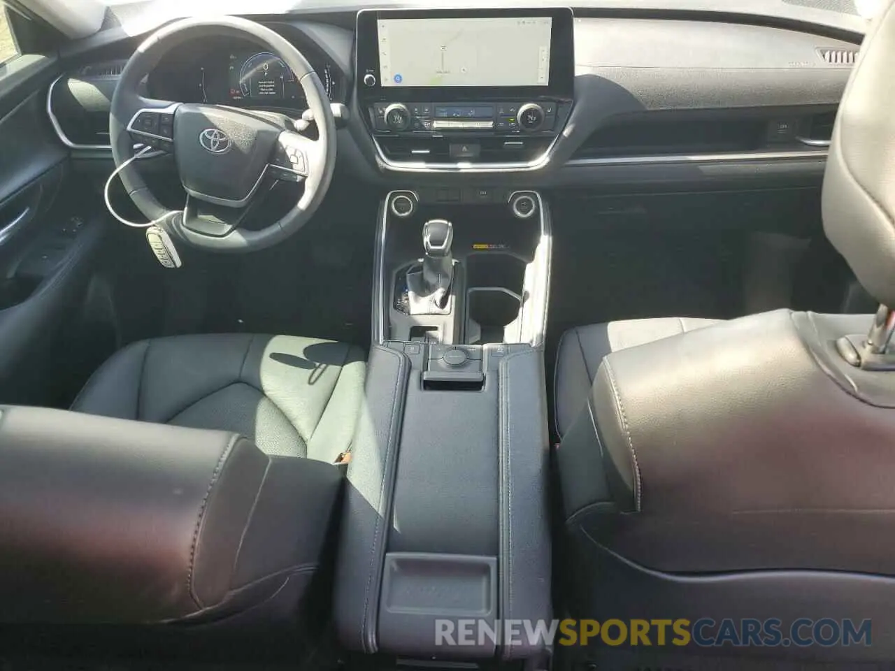 8 fotografías del automóvil dañado 5TDABAA59RS000958 TOYOTA GRAND HIGH 2024