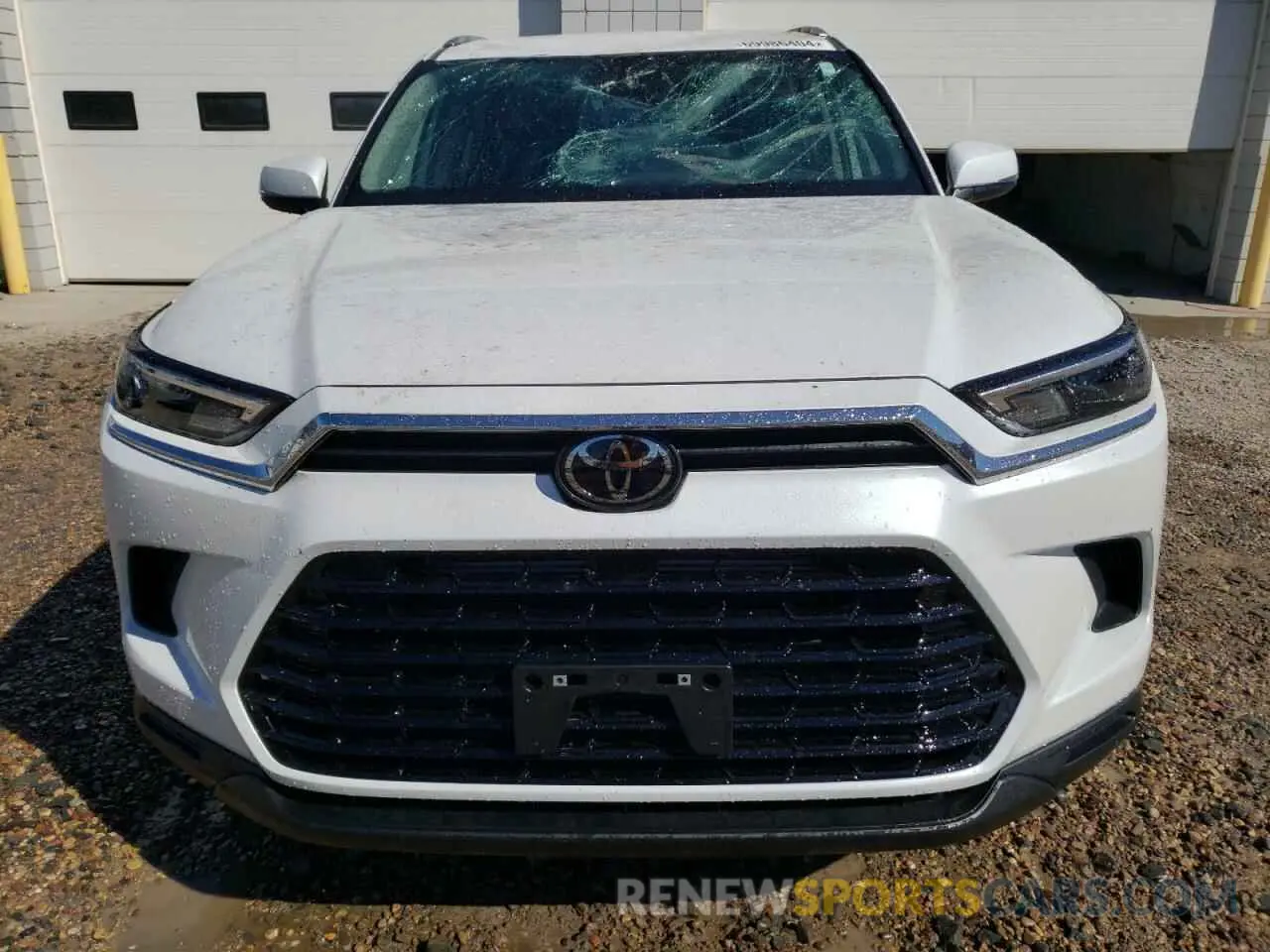 5 fotografías del automóvil dañado 5TDACAB54RS026251 TOYOTA GRAND HIGH 2024