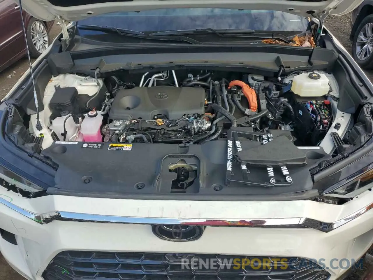 12 fotografías del automóvil dañado 5TDACAB55RS021625 TOYOTA GRAND HIGH 2024