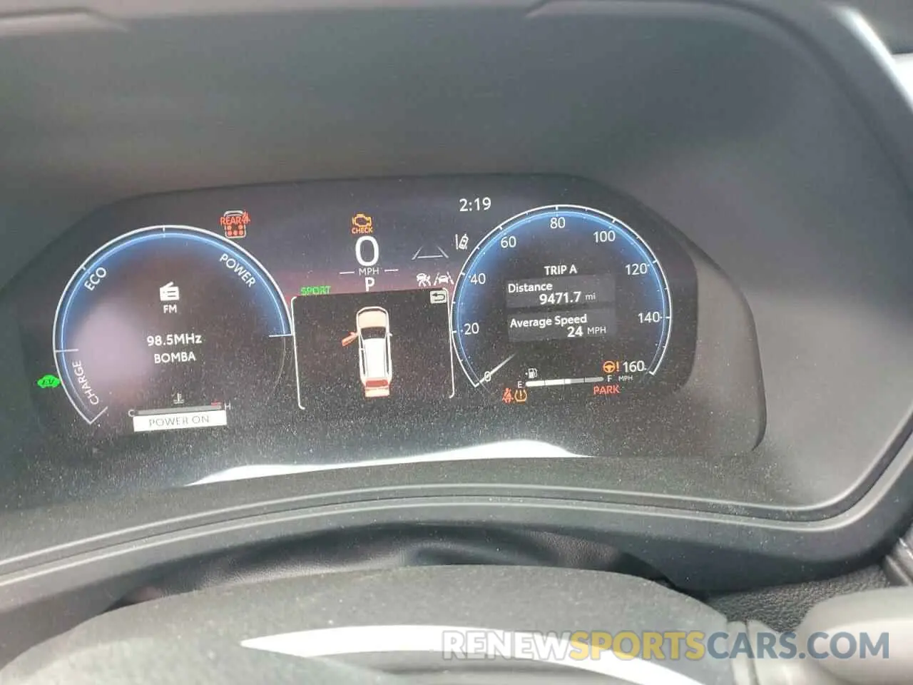 9 fotografías del automóvil dañado 5TDACAB55RS021625 TOYOTA GRAND HIGH 2024