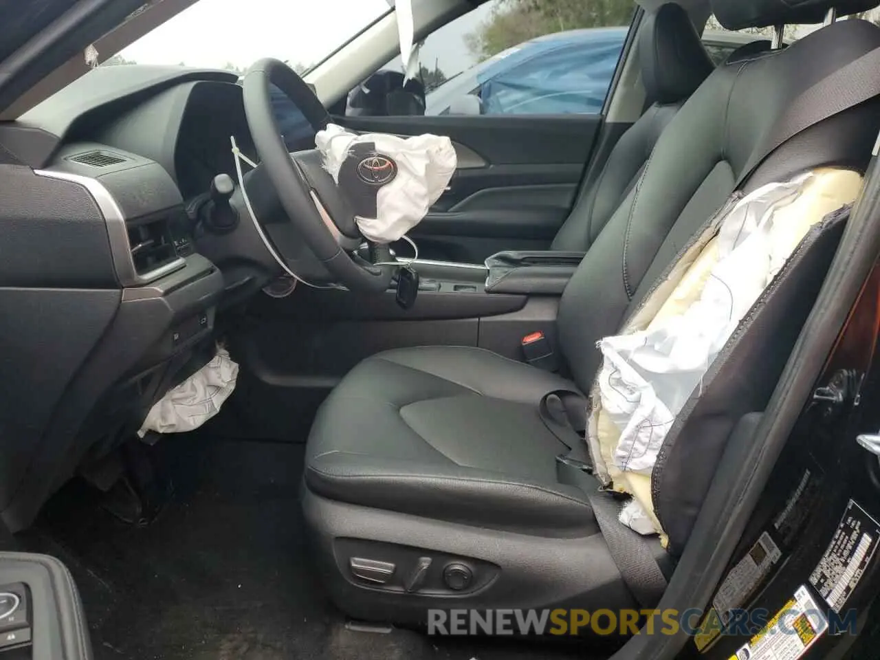 7 fotografías del automóvil dañado 5TDACAB5XRS018705 TOYOTA GRAND HIGH 2024