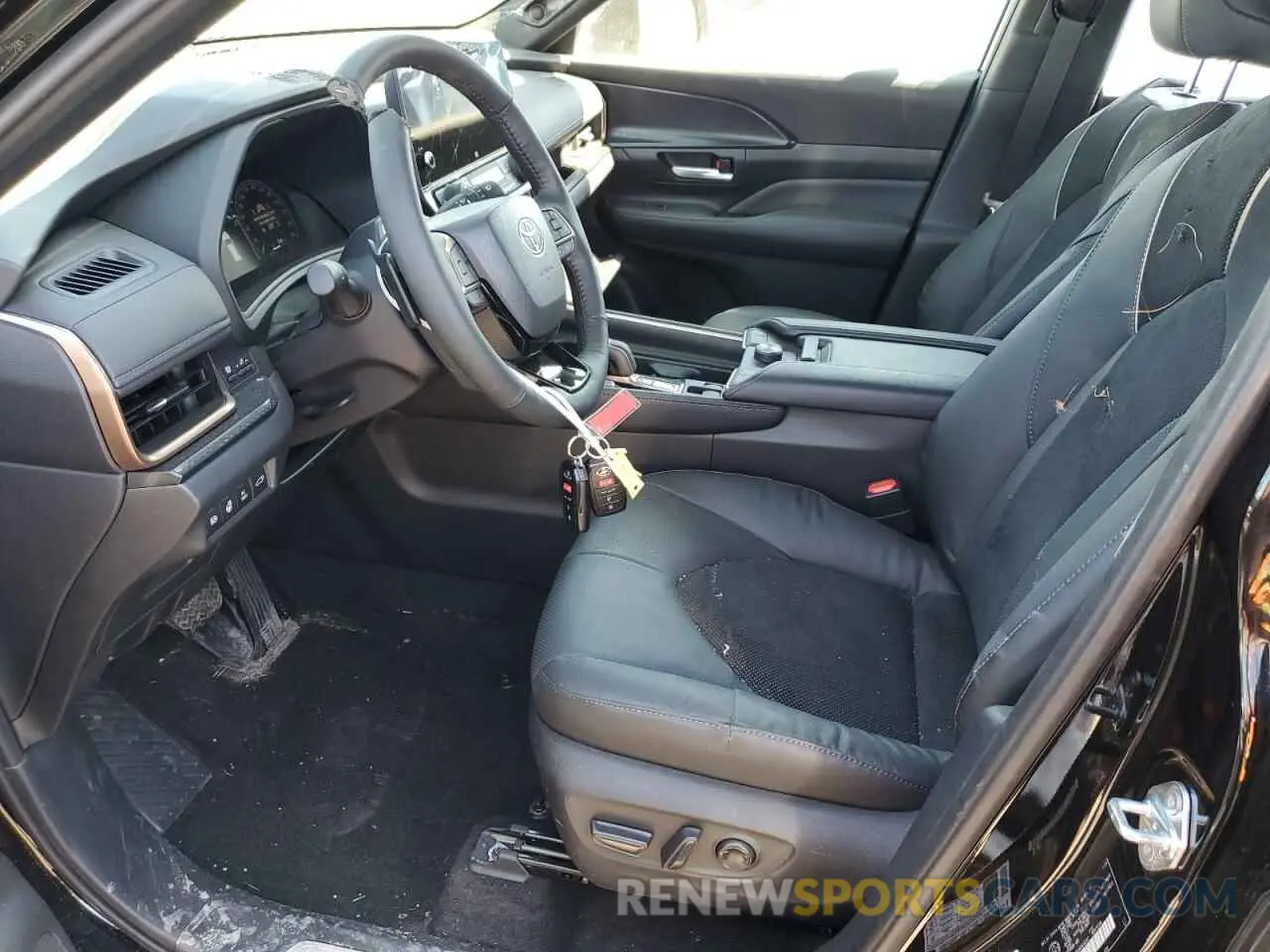7 fotografías del automóvil dañado 5TDADAB52RS010787 TOYOTA GRAND HIGH 2024