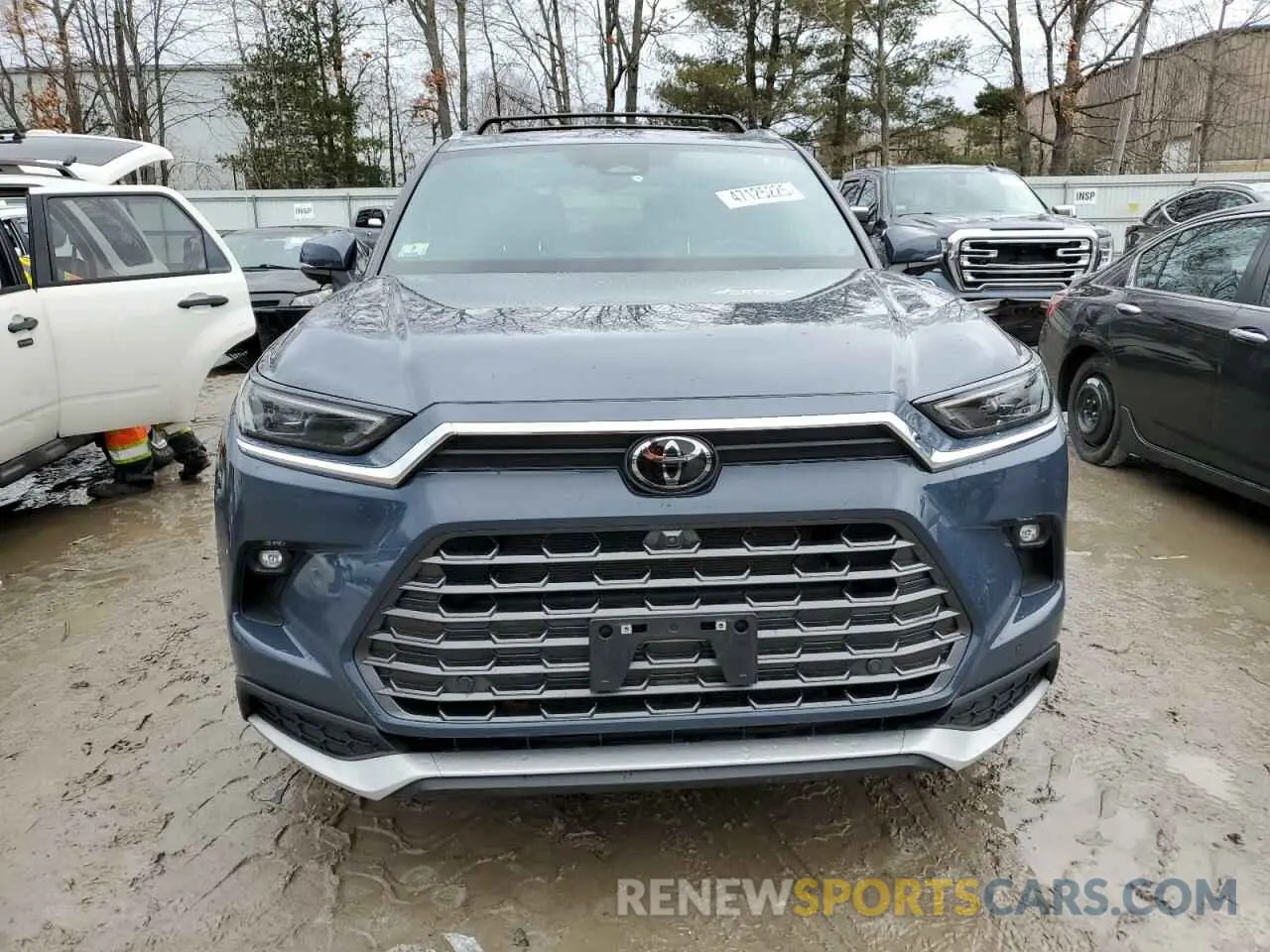 5 fotografías del automóvil dañado 5TDADAB54RS003338 TOYOTA GRAND HIGH 2024