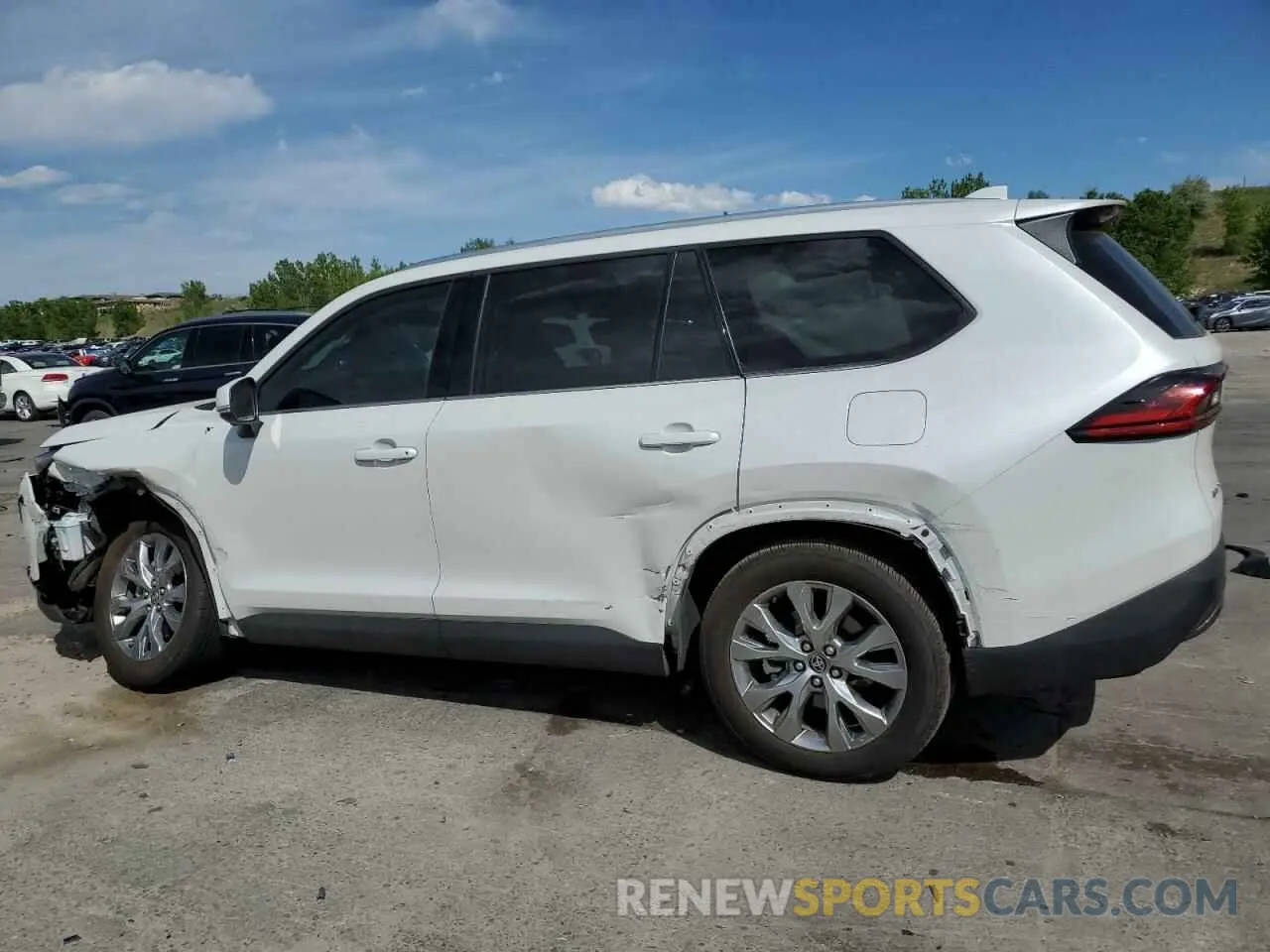 2 fotografías del automóvil dañado 5TDACAB58SS032592 TOYOTA GRAND HIGH 2025