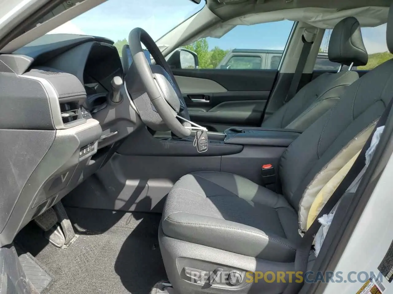 7 fotografías del automóvil dañado 5TDACAB58SS032592 TOYOTA GRAND HIGH 2025