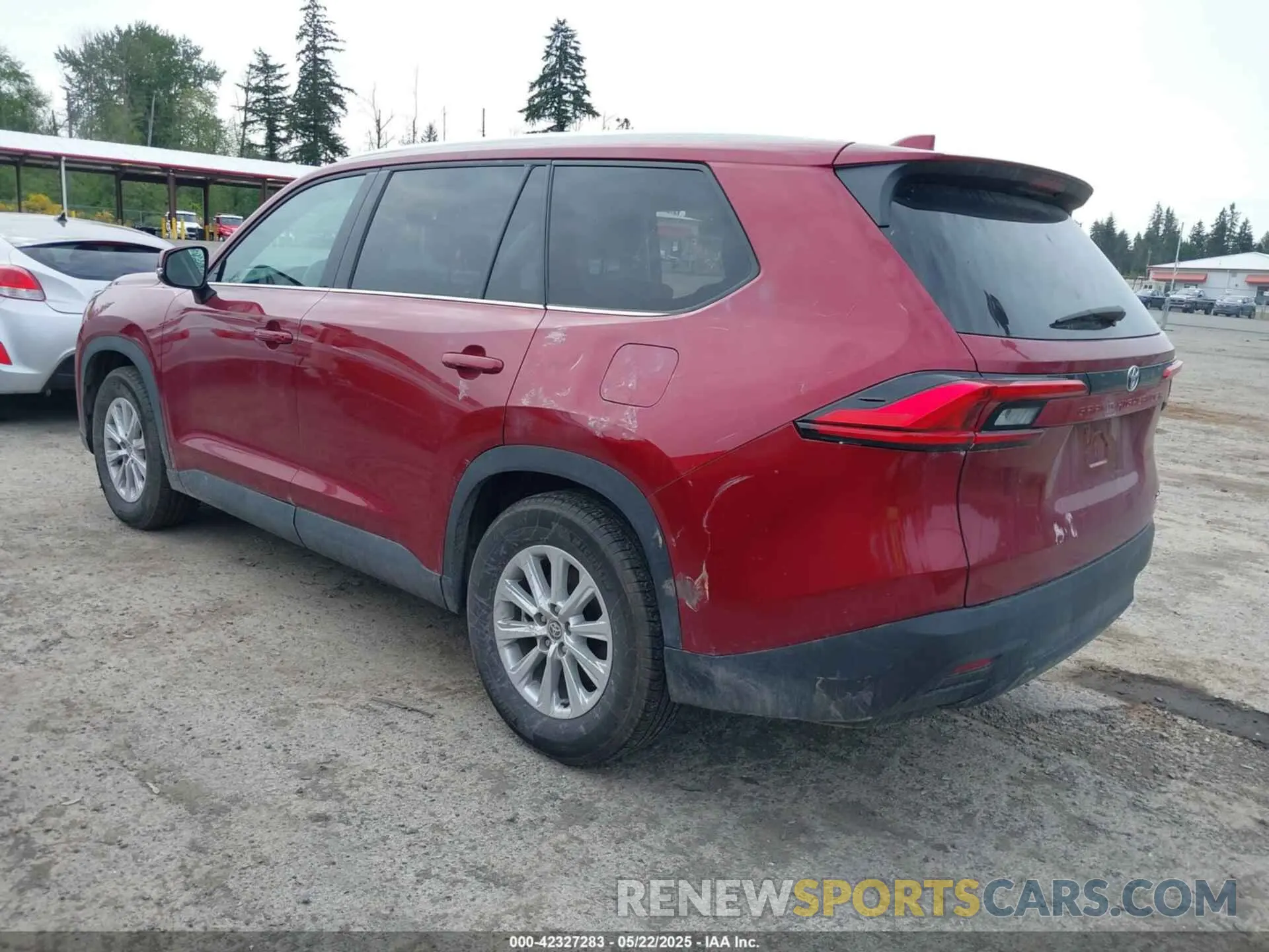 3 fotografías del automóvil dañado 5TDAAAA57RS011413 TOYOTA GRAND HIGHLANDER 2024