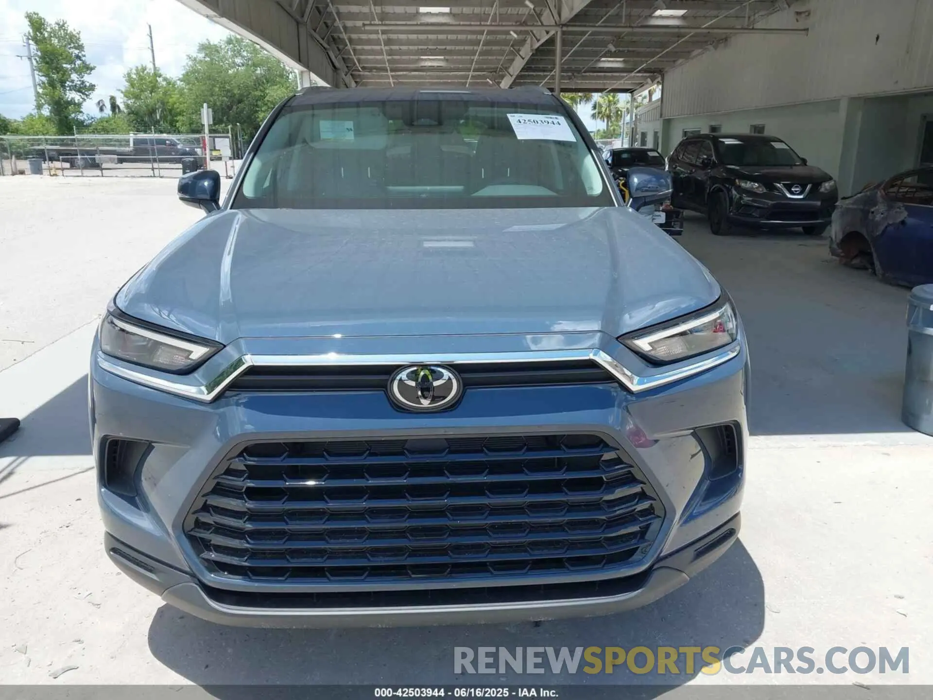 12 fotografías del automóvil dañado 5TDAAAA5XRS002186 TOYOTA GRAND HIGHLANDER 2024