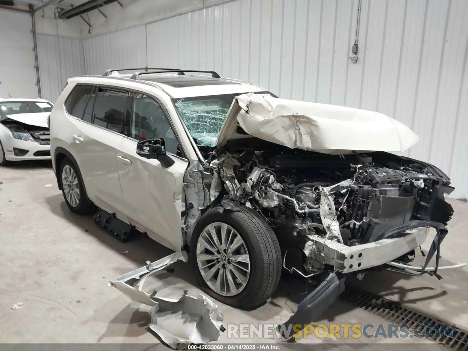 1 fotografías del automóvil dañado 5TDAAAB50RS006987 TOYOTA GRAND HIGHLANDER 2024