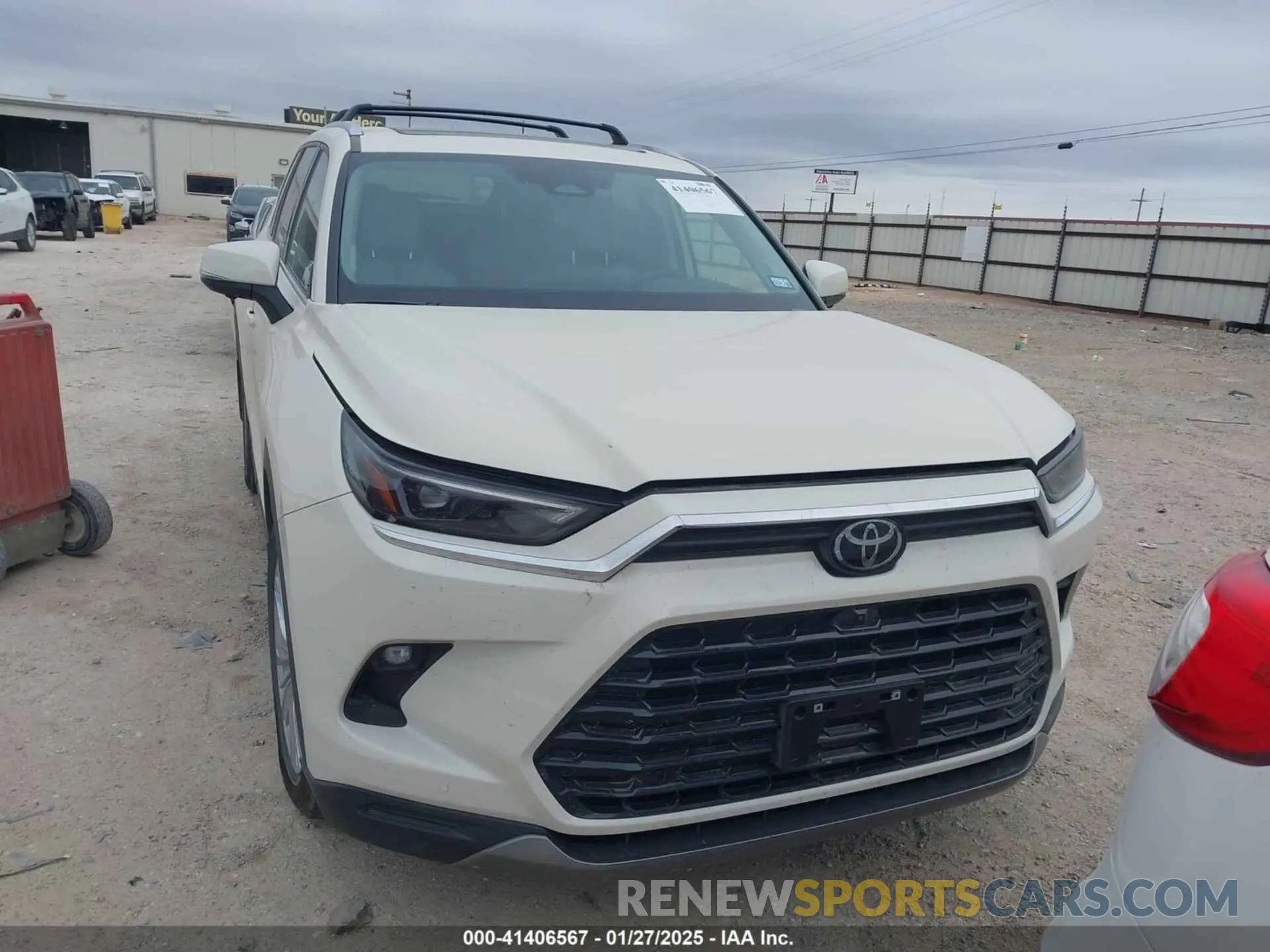 12 fotografías del automóvil dañado 5TDAAAB50RS042470 TOYOTA GRAND HIGHLANDER 2024