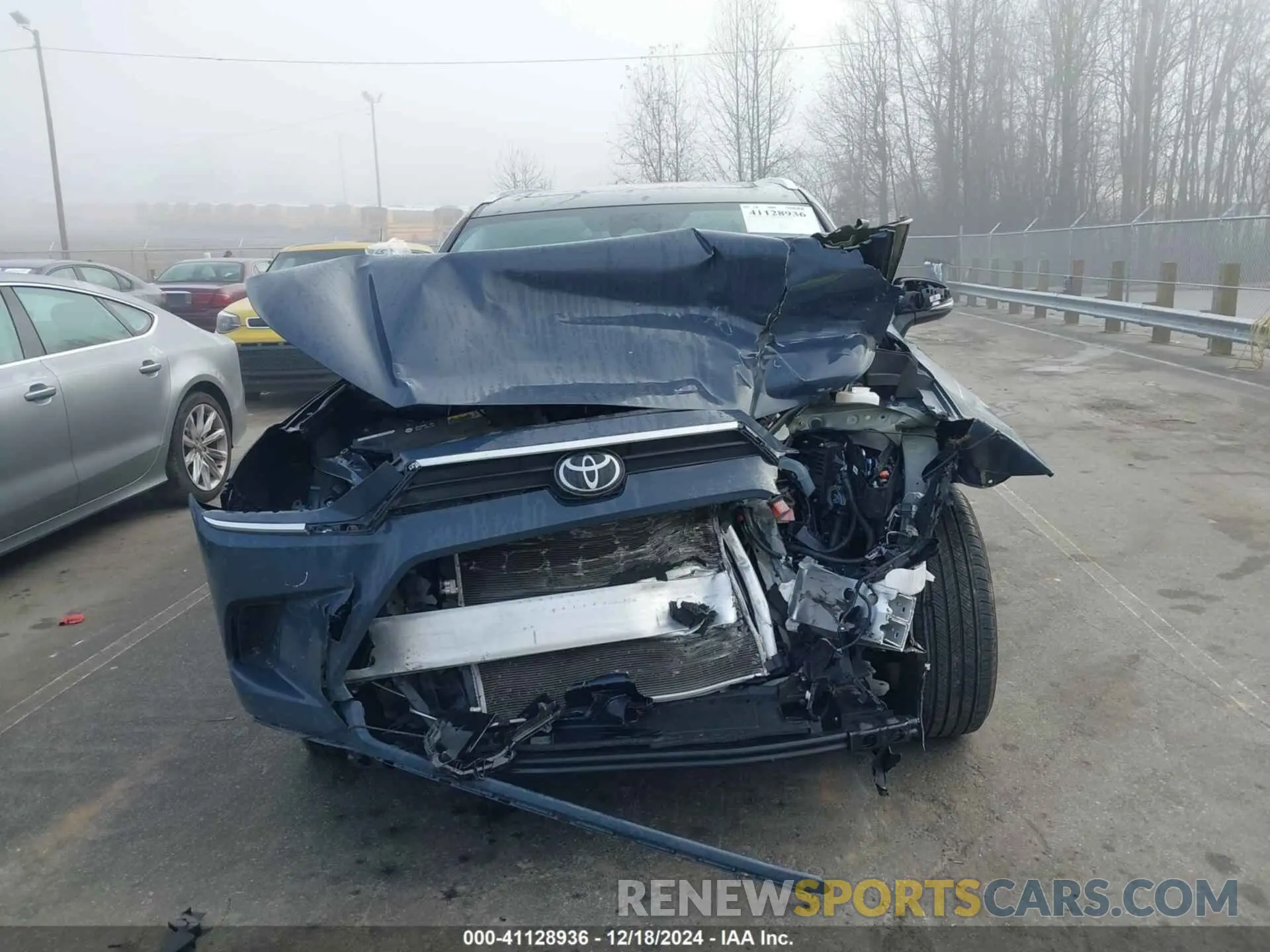 12 fotografías del automóvil dañado 5TDAAAB51RS021434 TOYOTA GRAND HIGHLANDER 2024