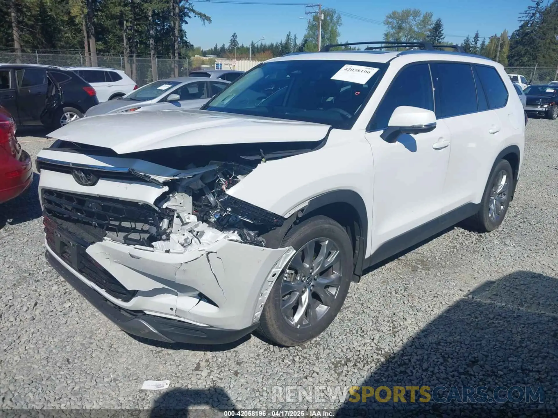 2 fotografías del automóvil dañado 5TDAAAB53RS064995 TOYOTA GRAND HIGHLANDER 2024