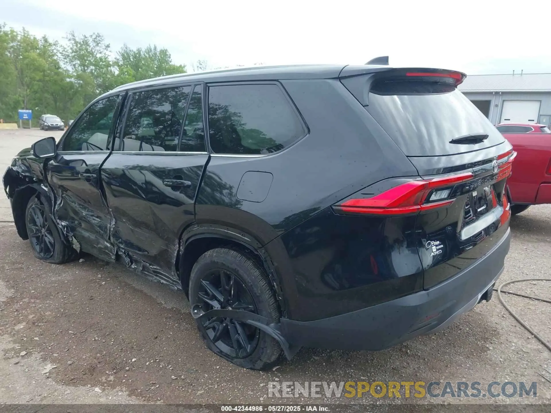 3 fotografías del automóvil dañado 5TDAAAB57RS061758 TOYOTA GRAND HIGHLANDER 2024