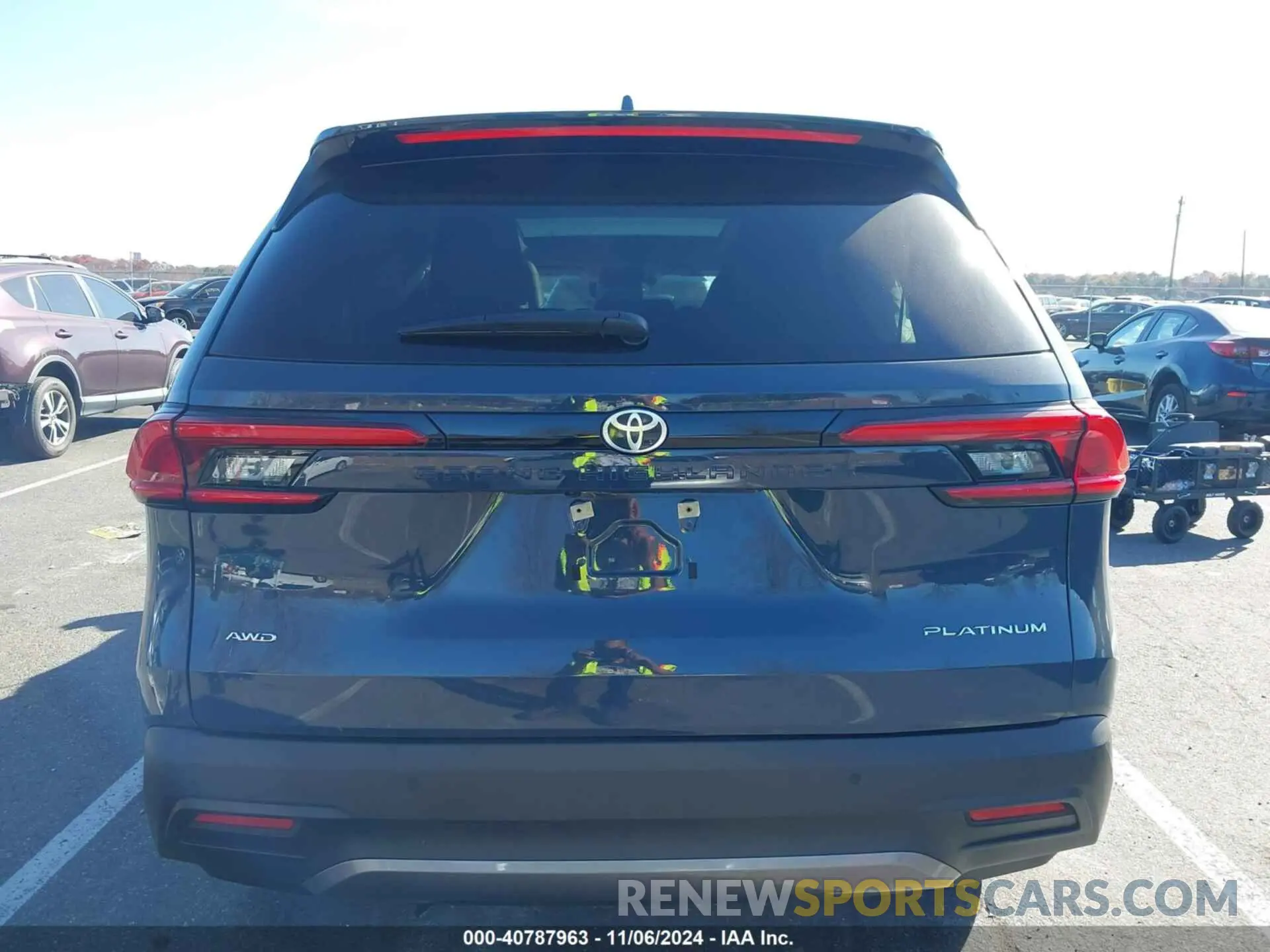 15 fotografías del automóvil dañado 5TDAAAB58RS000676 TOYOTA GRAND HIGHLANDER 2024