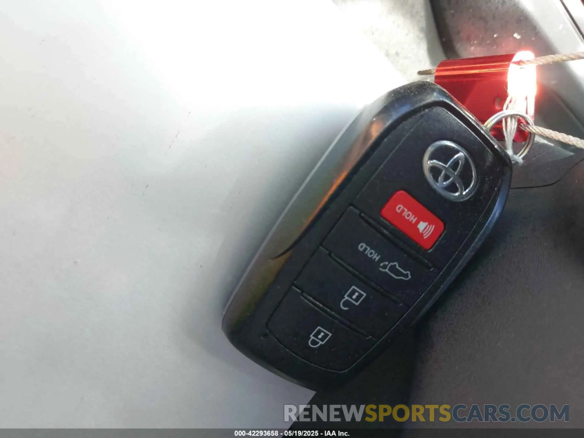 11 fotografías del automóvil dañado 5TDAAAB58RS023164 TOYOTA GRAND HIGHLANDER 2024