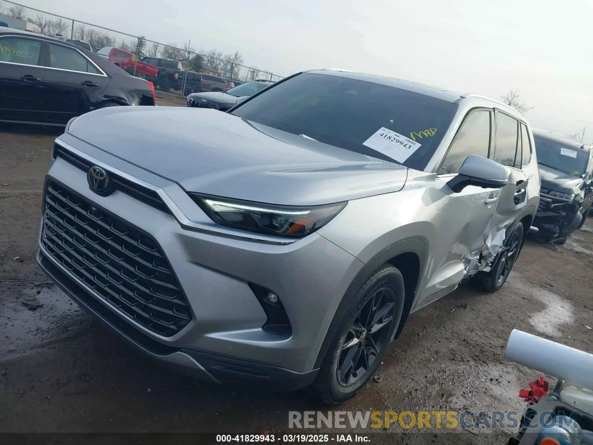 2 fotografías del automóvil dañado 5TDAAAB59RS010228 TOYOTA GRAND HIGHLANDER 2024